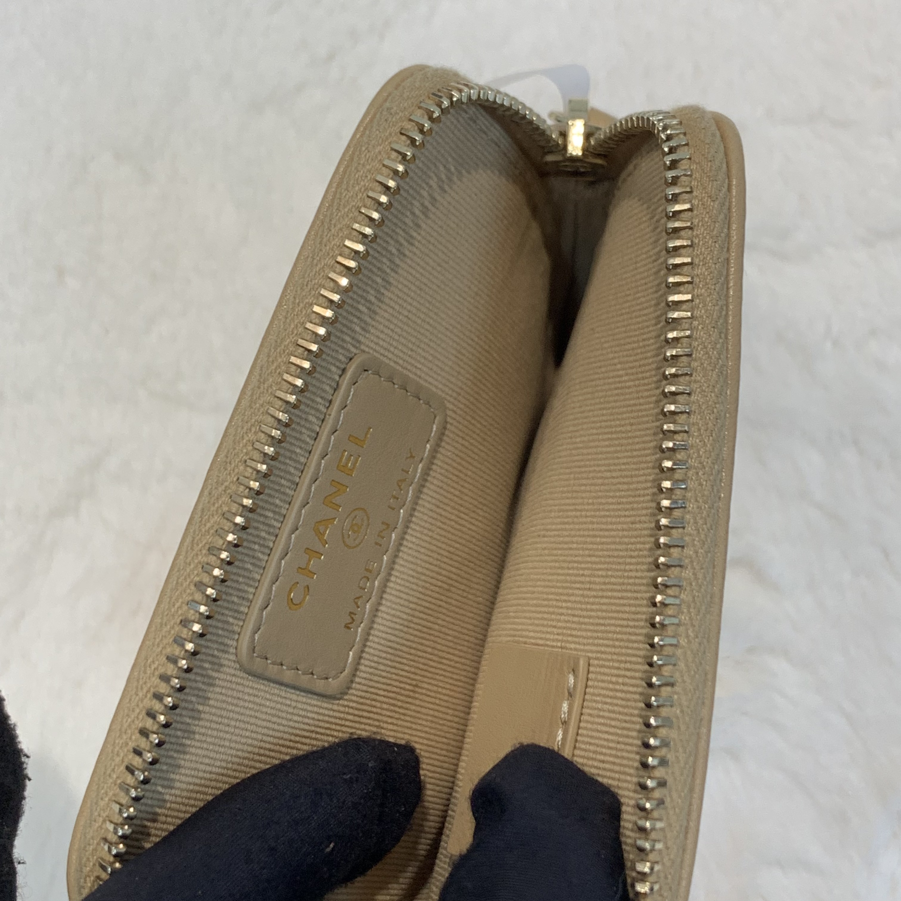 Chanel 19c奶茶色系銀包🤎