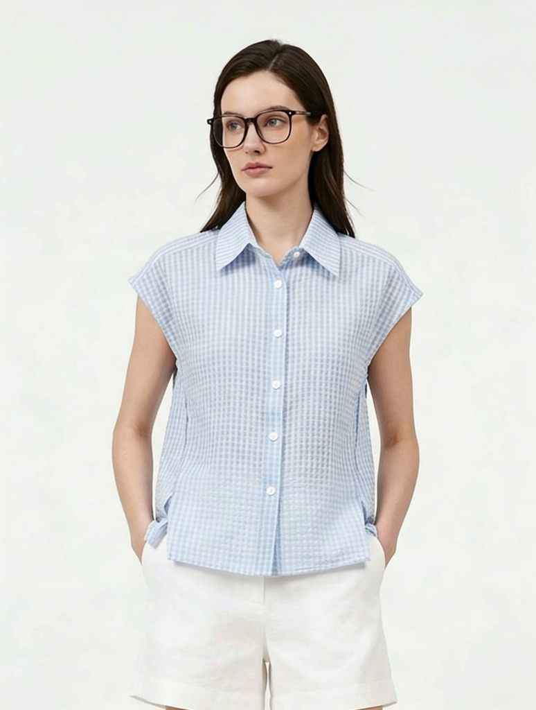 W33162 - Split Textured Top