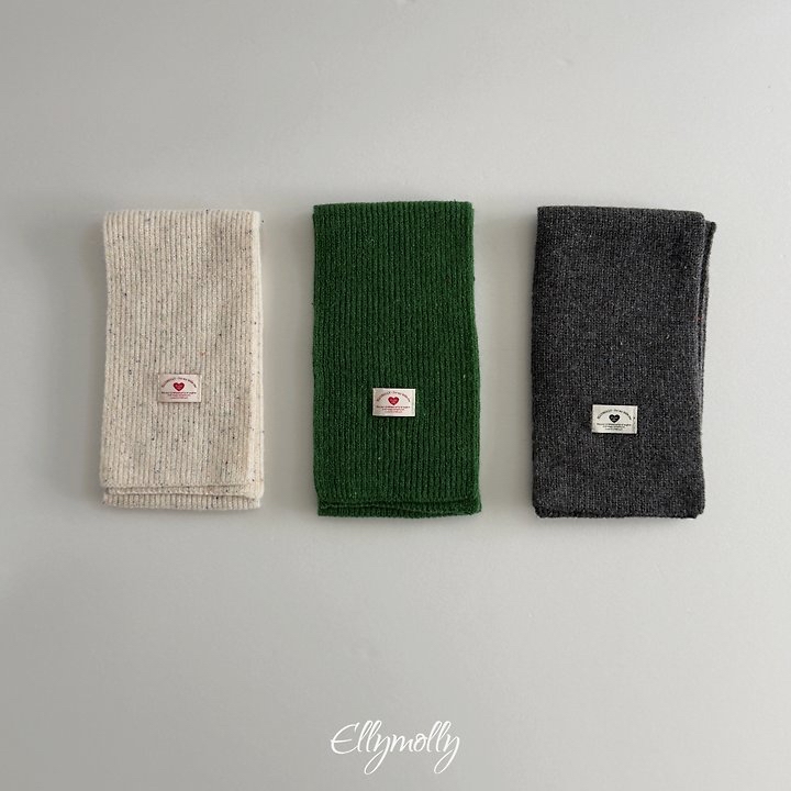 Ellymolly | Elinite muffler