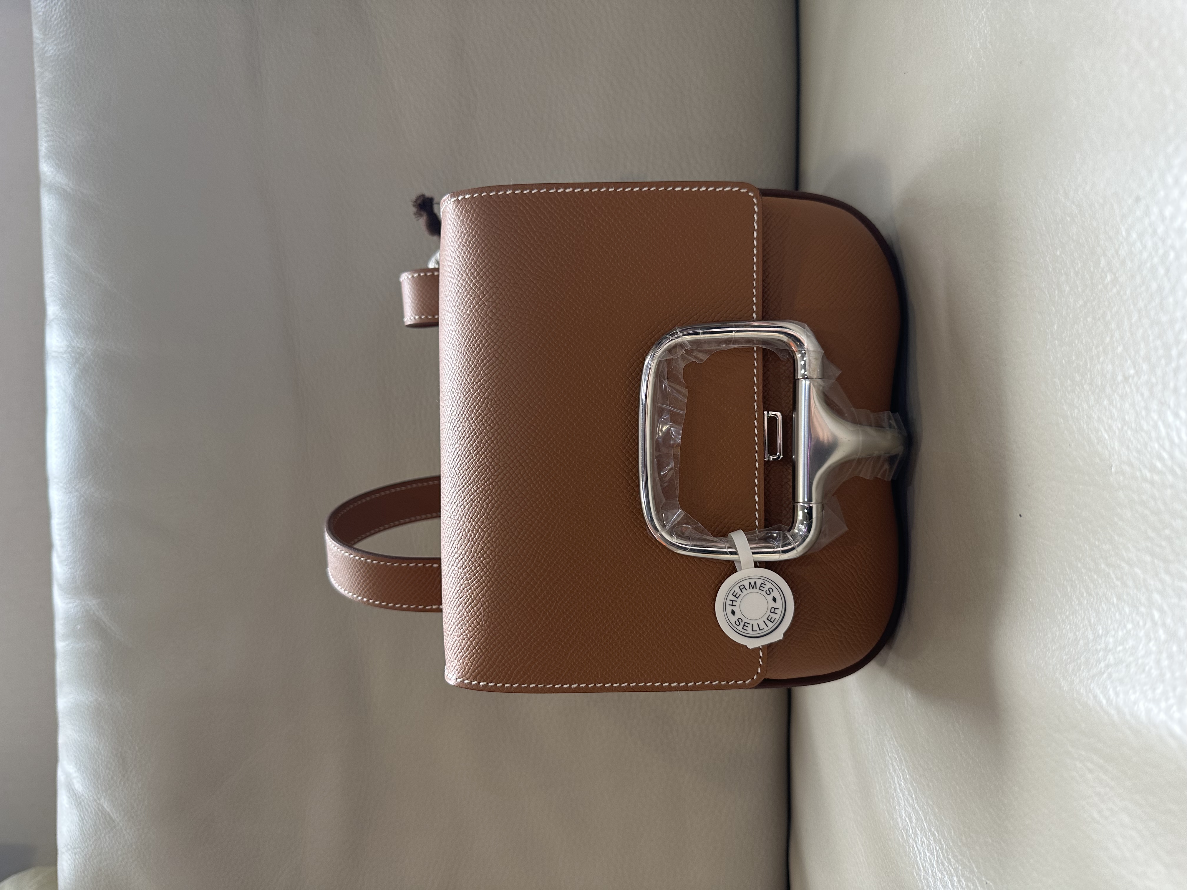 Pre-Owned HERMÉS Della mini /  Stamp W / Product Code: 26042426