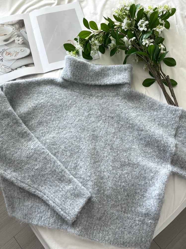 The Souffle Soft Sweater (Oat)