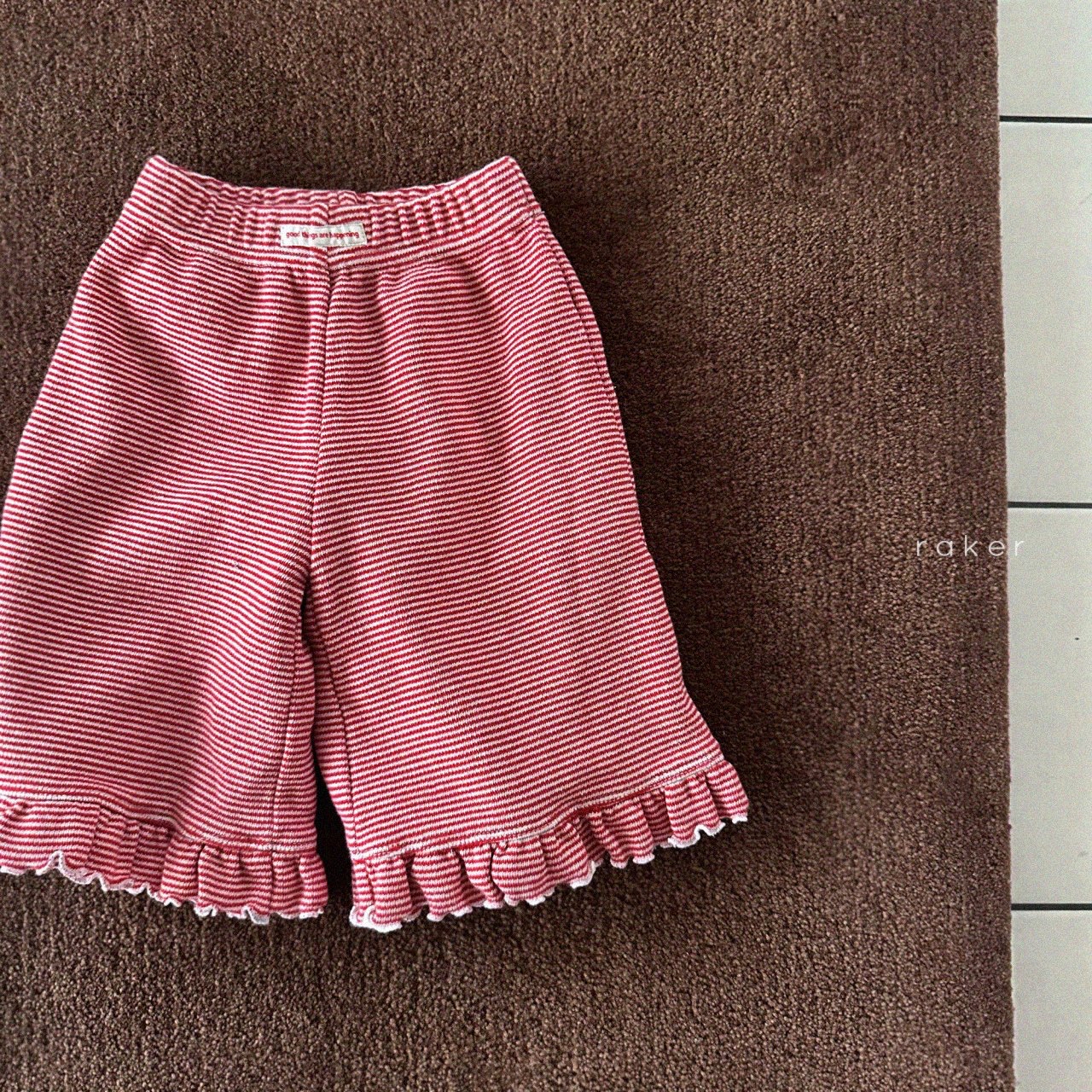 Raker | Cozy Frill 3/4-Length Pants