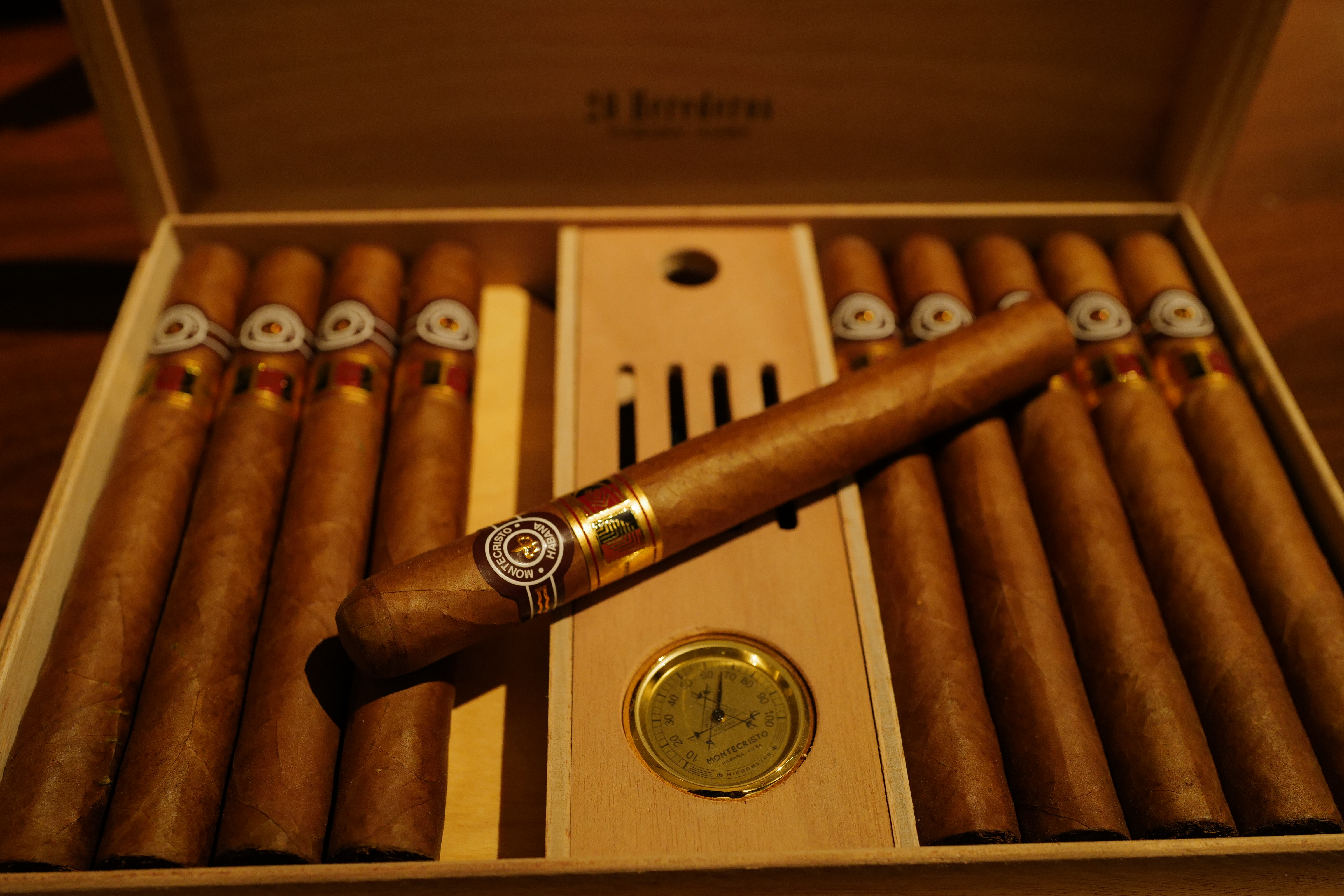 Montecristo Herederos LCDH
