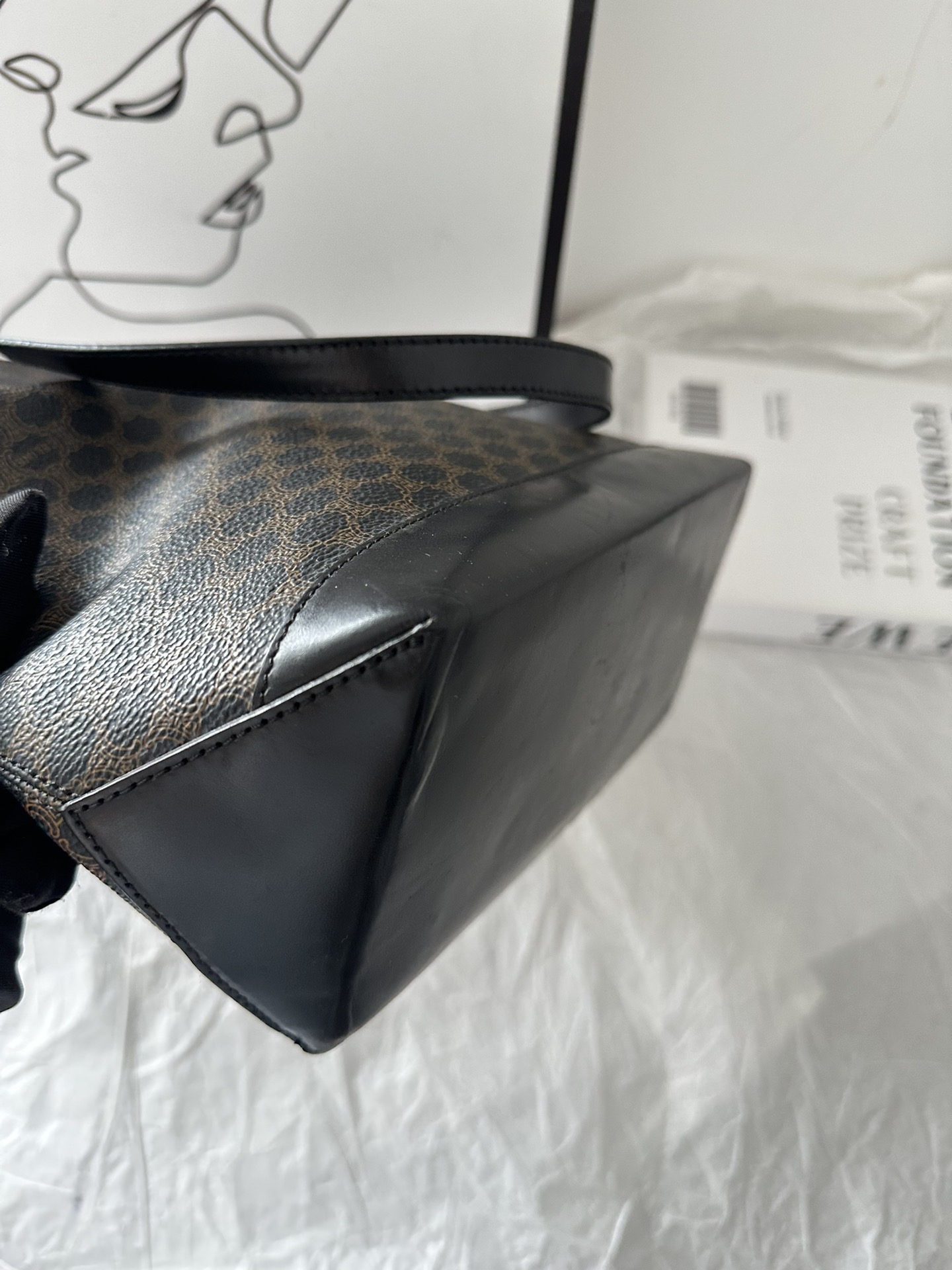 【預訂貨品】Celine黑花tote bag