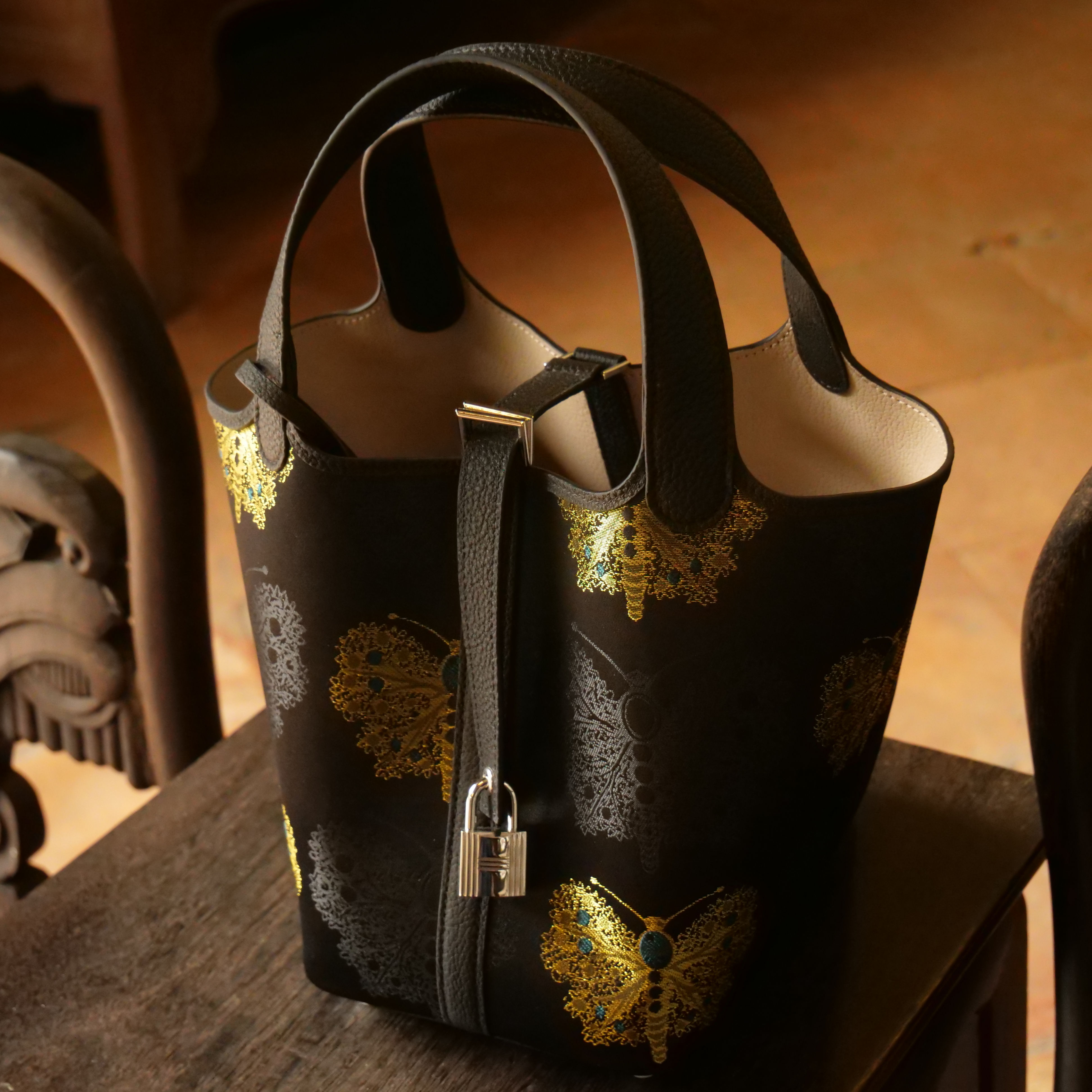 宋錦∞黑金蝴蝶牛皮水桶袋