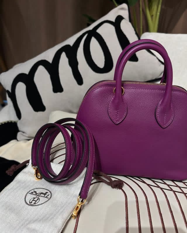 Hermes mini bolide STAMP D  P9 Anemone 100%Authentic, 99%New  ✅專門店收據✅Dust Bag✅Box 