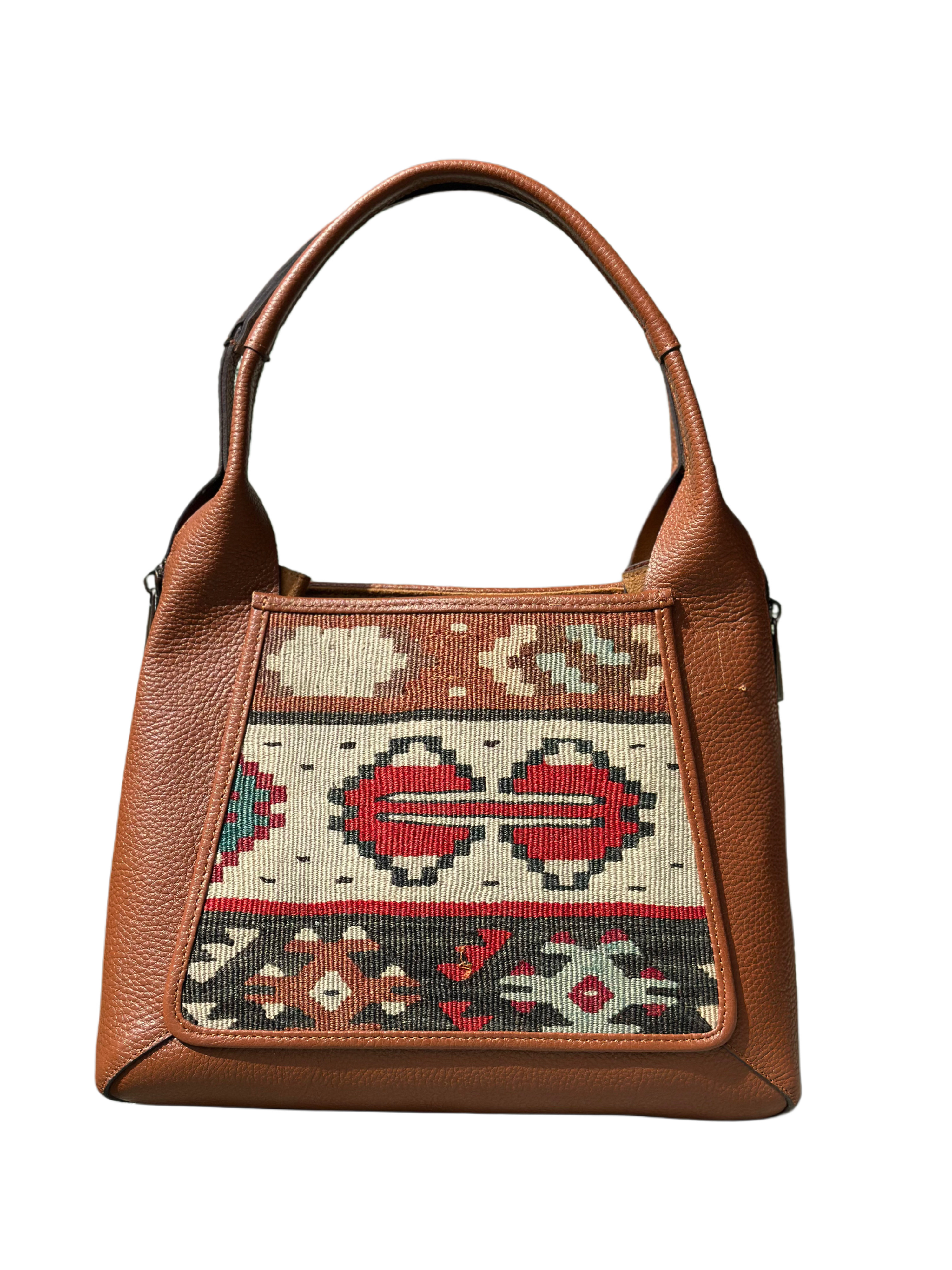 K13 土耳其真皮地氈手袋（啡色）