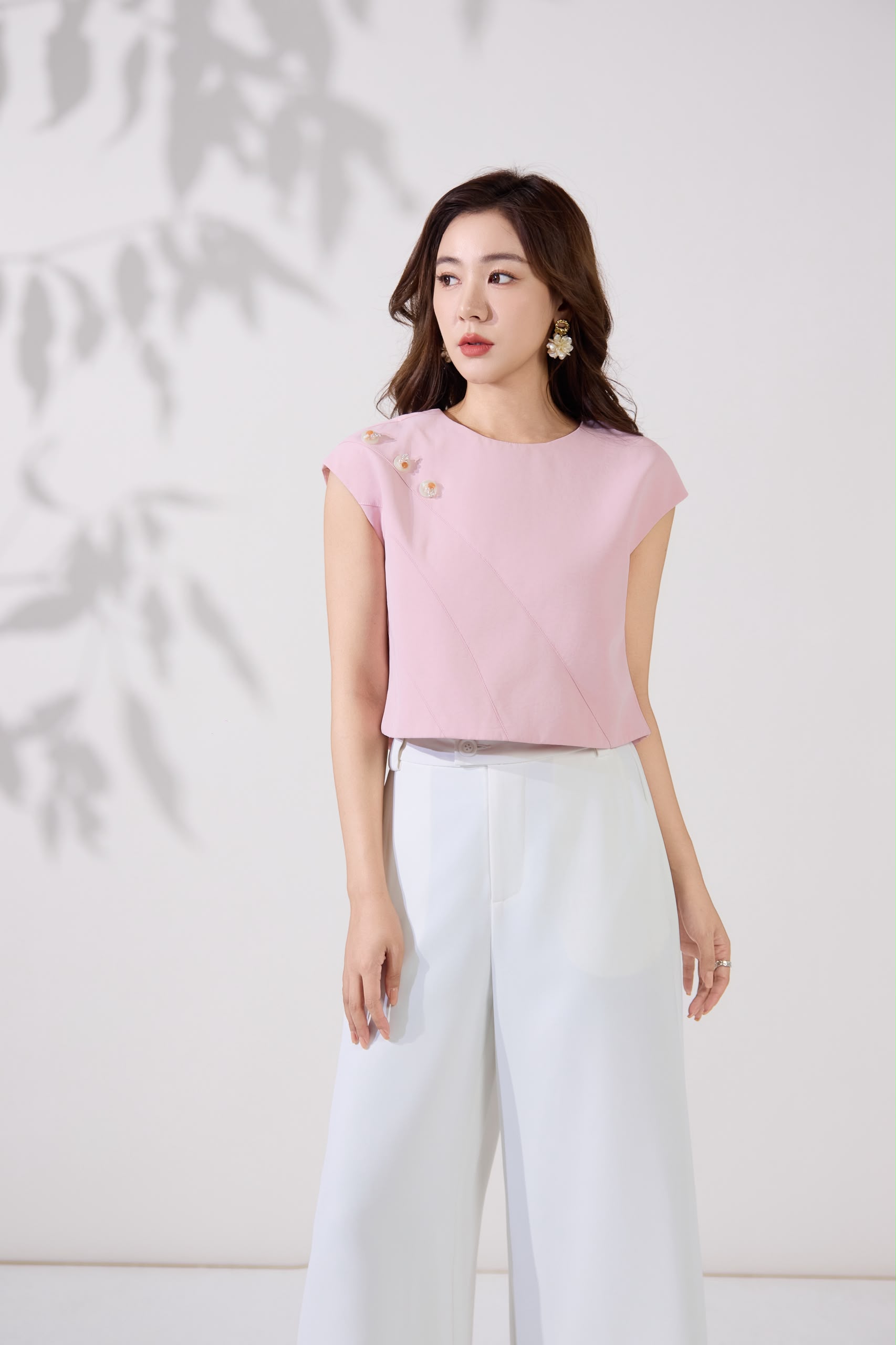 10141354 Elara Floral Embellished Blouse