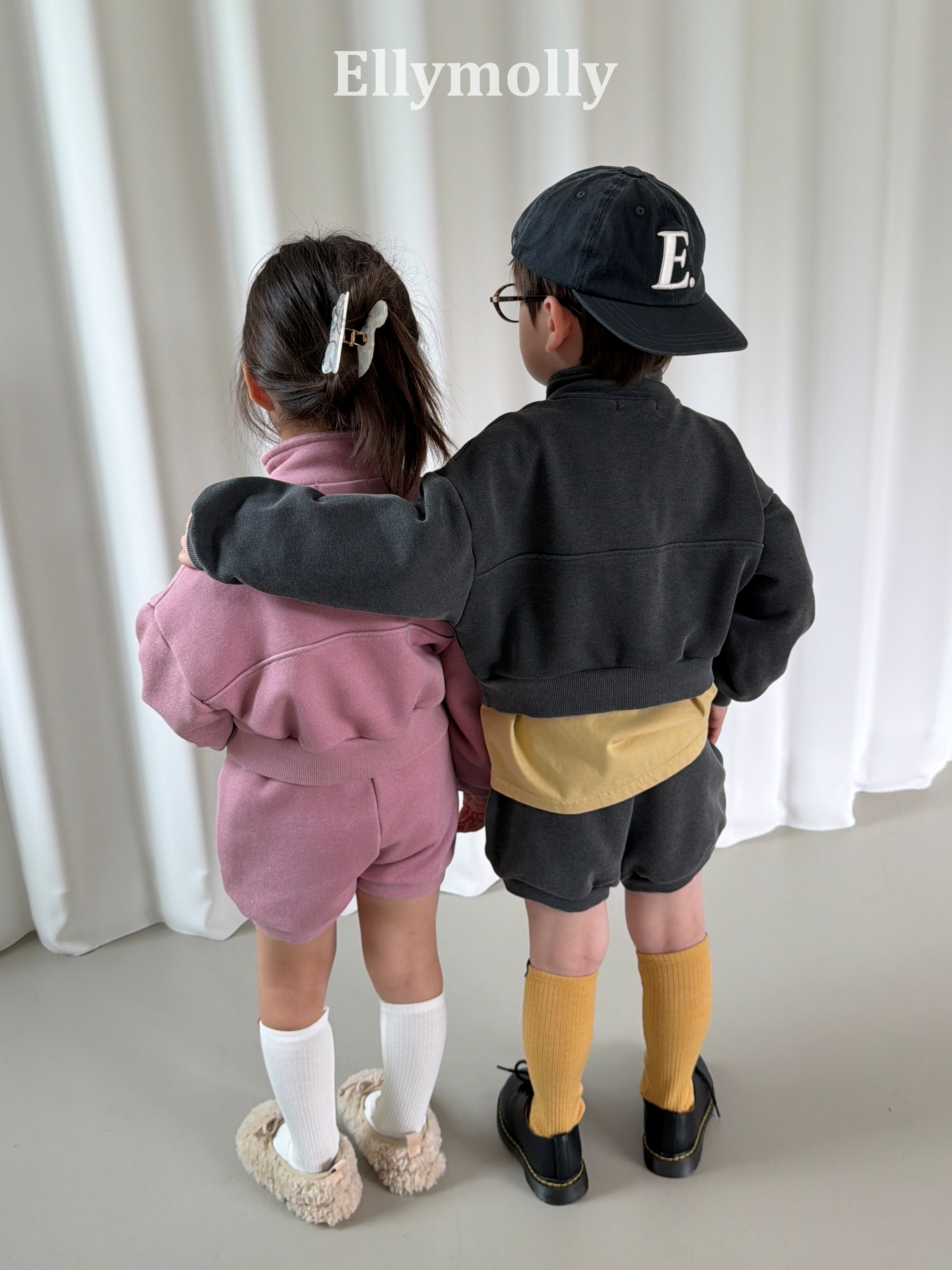 Ellymolly | Arch Pig Half Zip-up
