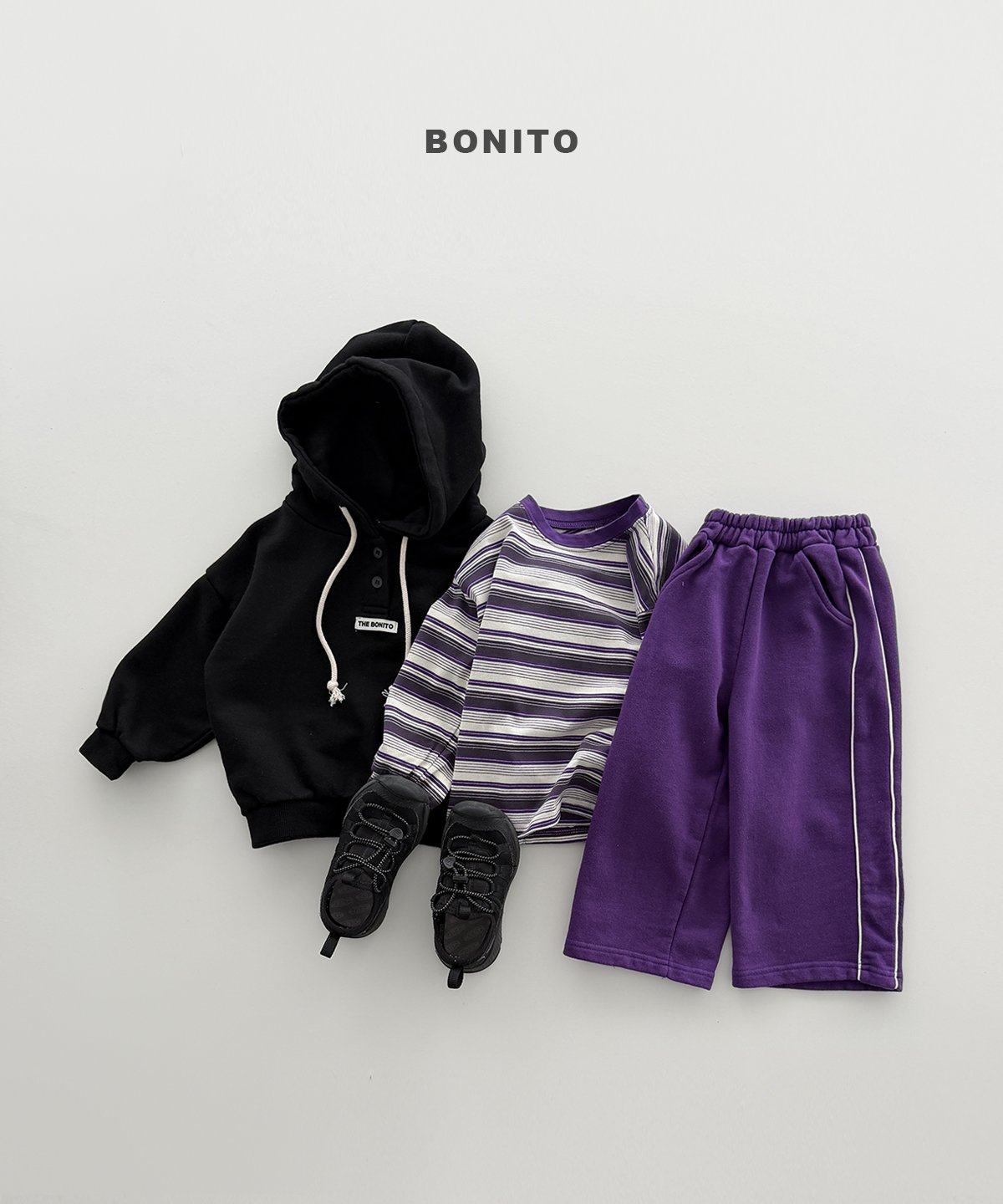 BONITO Track Stripe Ribbed Tee