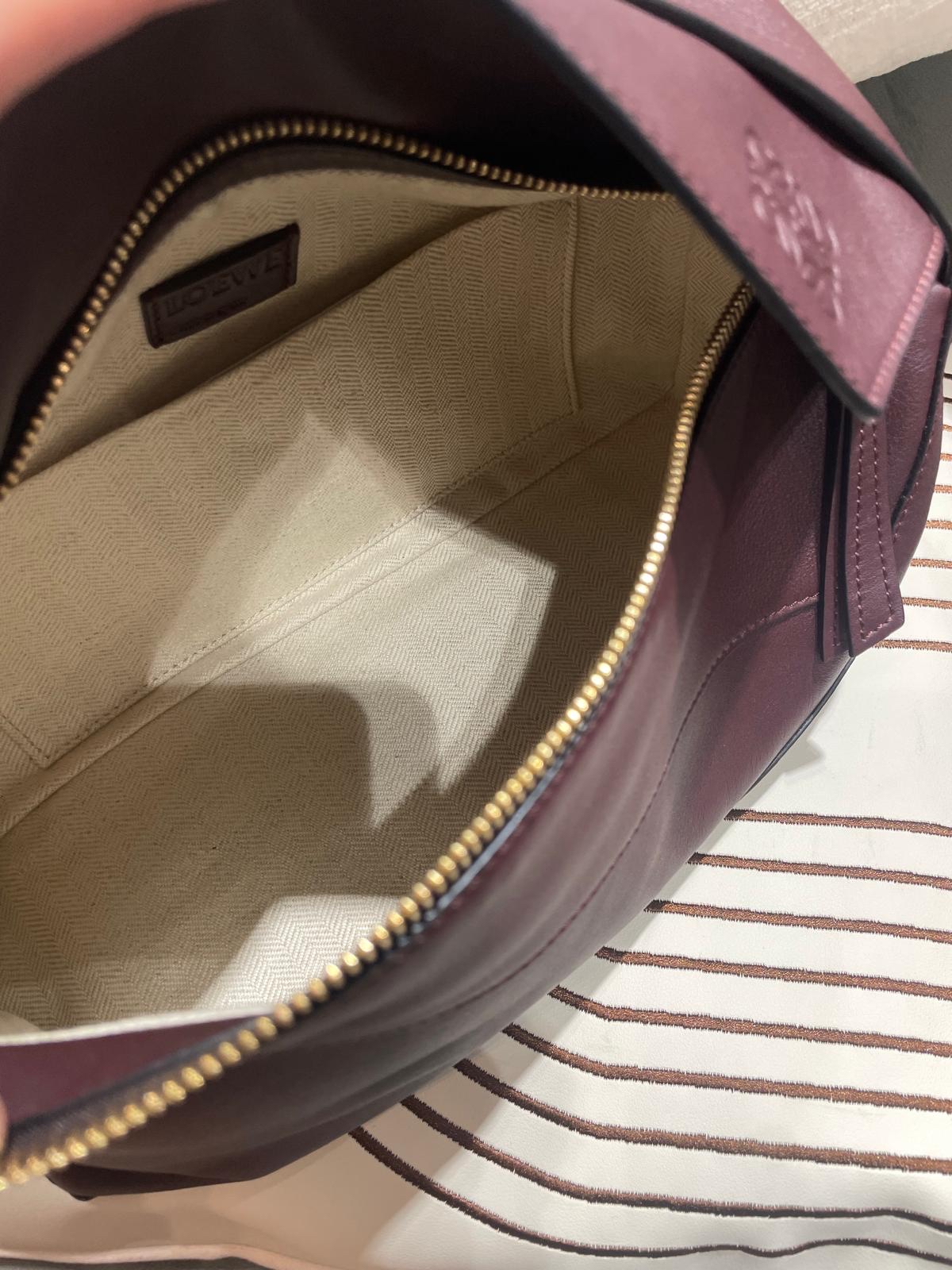 Loewe puzzle hobo calfskin  100%Authentic,95%new ✅dust bag 