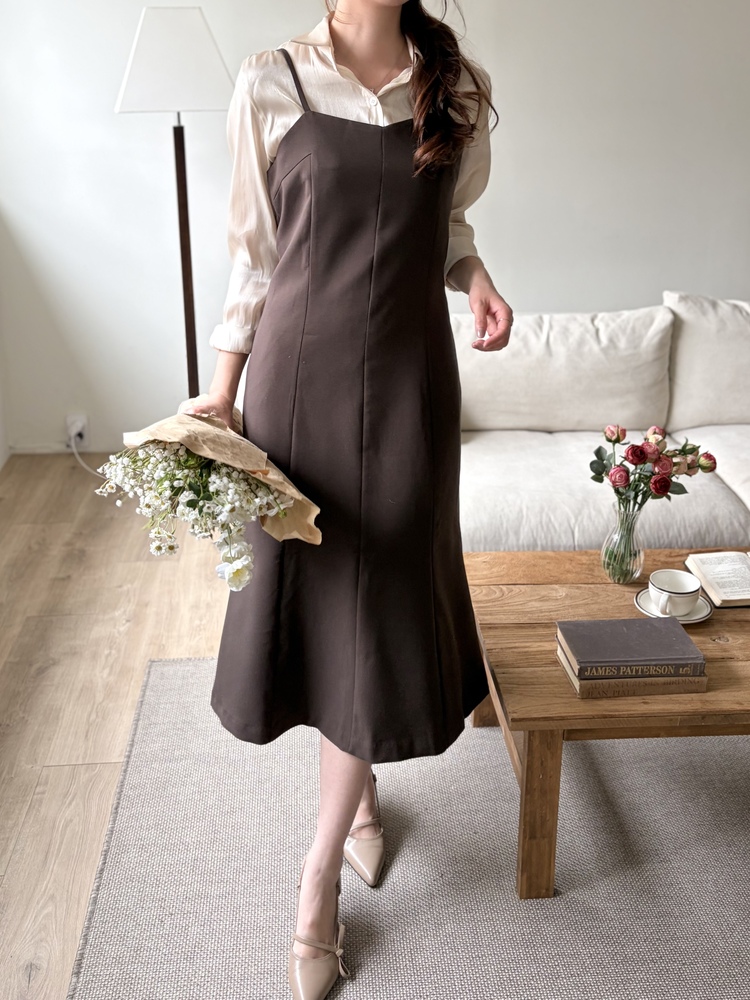 Contour Slip Dress (Brown)