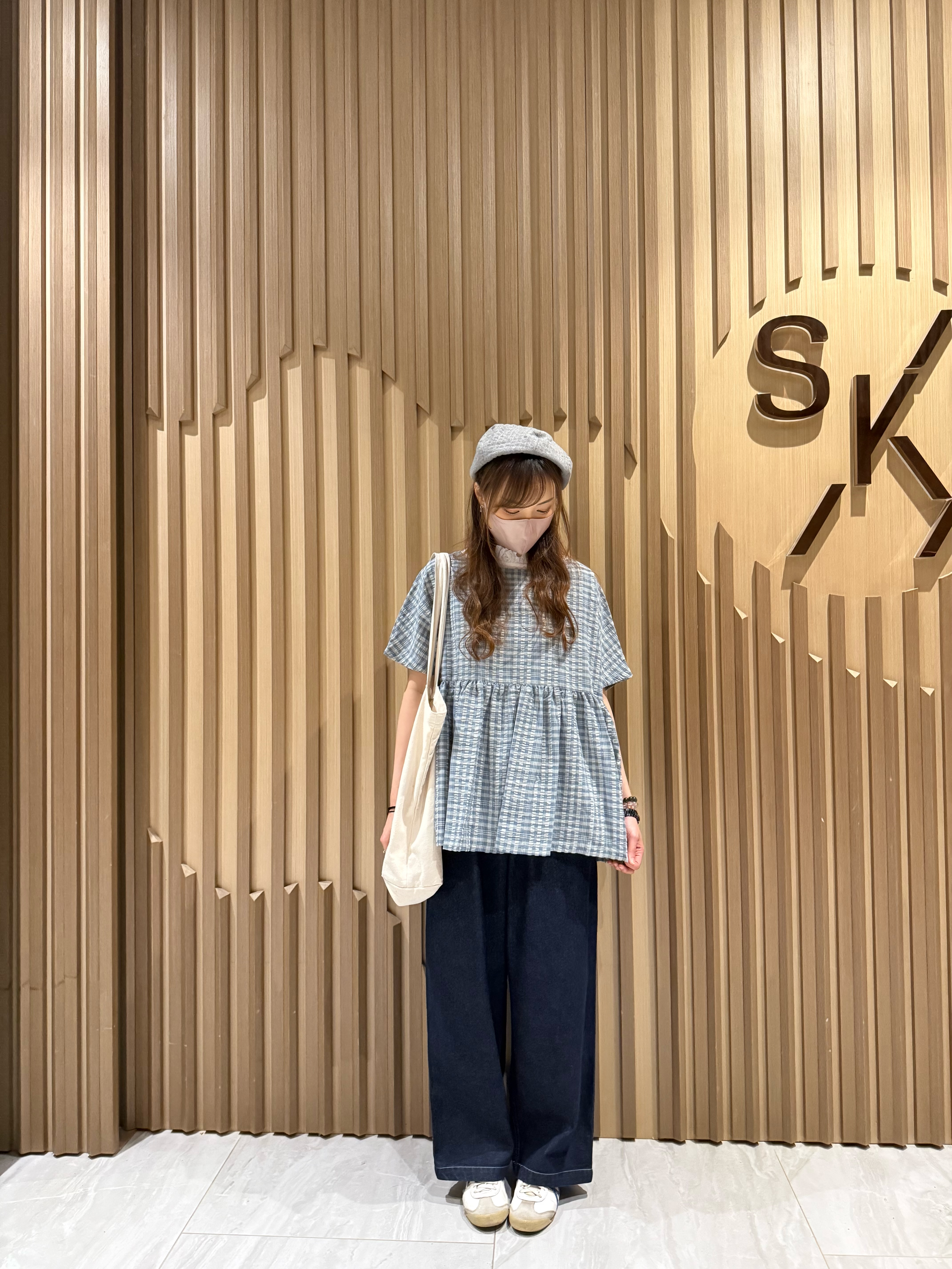 泡泡棉格仔𝐭𝐨𝐩（藍綠𝐱白）