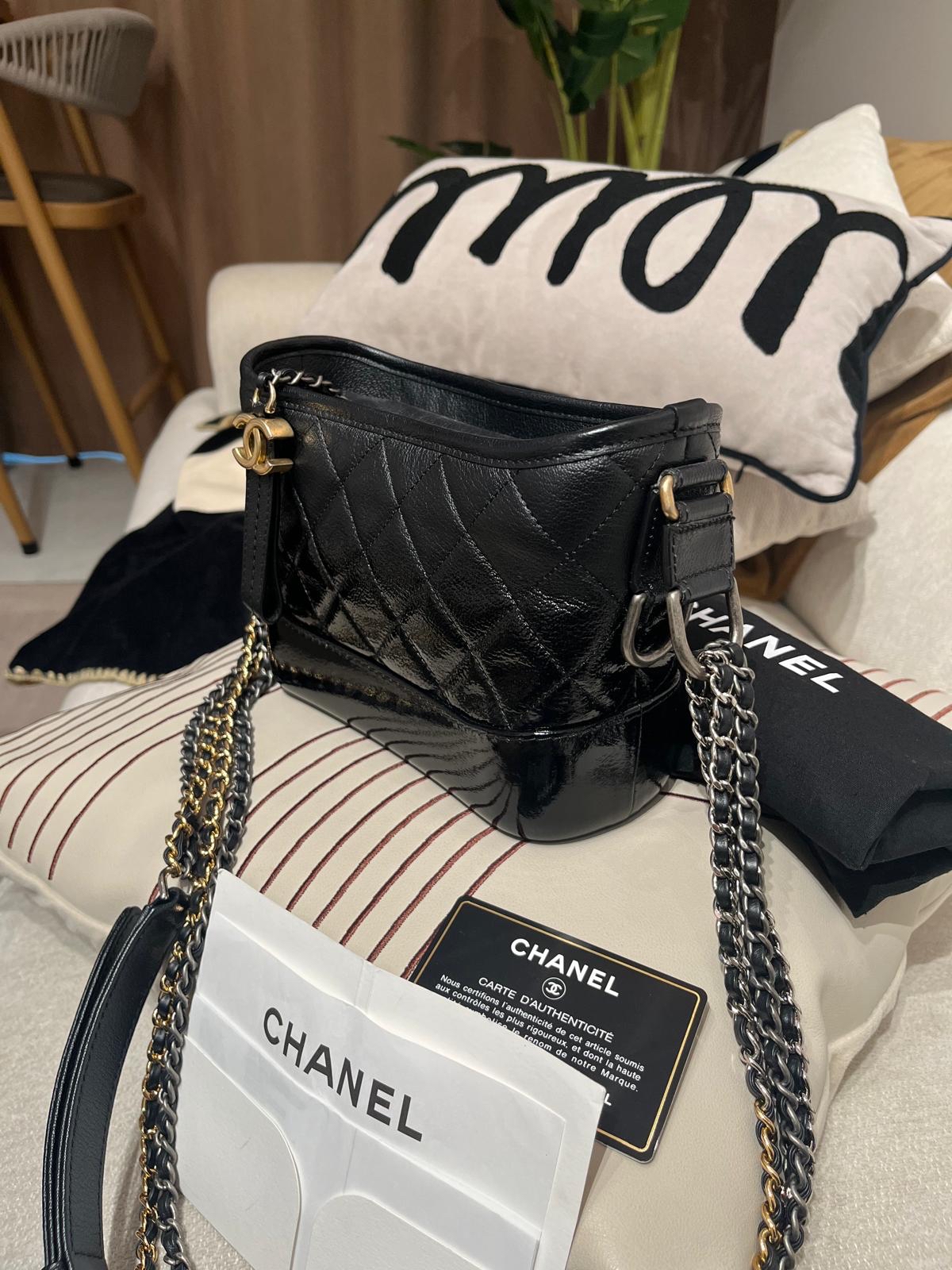 Chanel Gabriella hobo small, 100%Authentic, 98%new, ✅專門店收據 ✅Card✅Dust bag✅Box