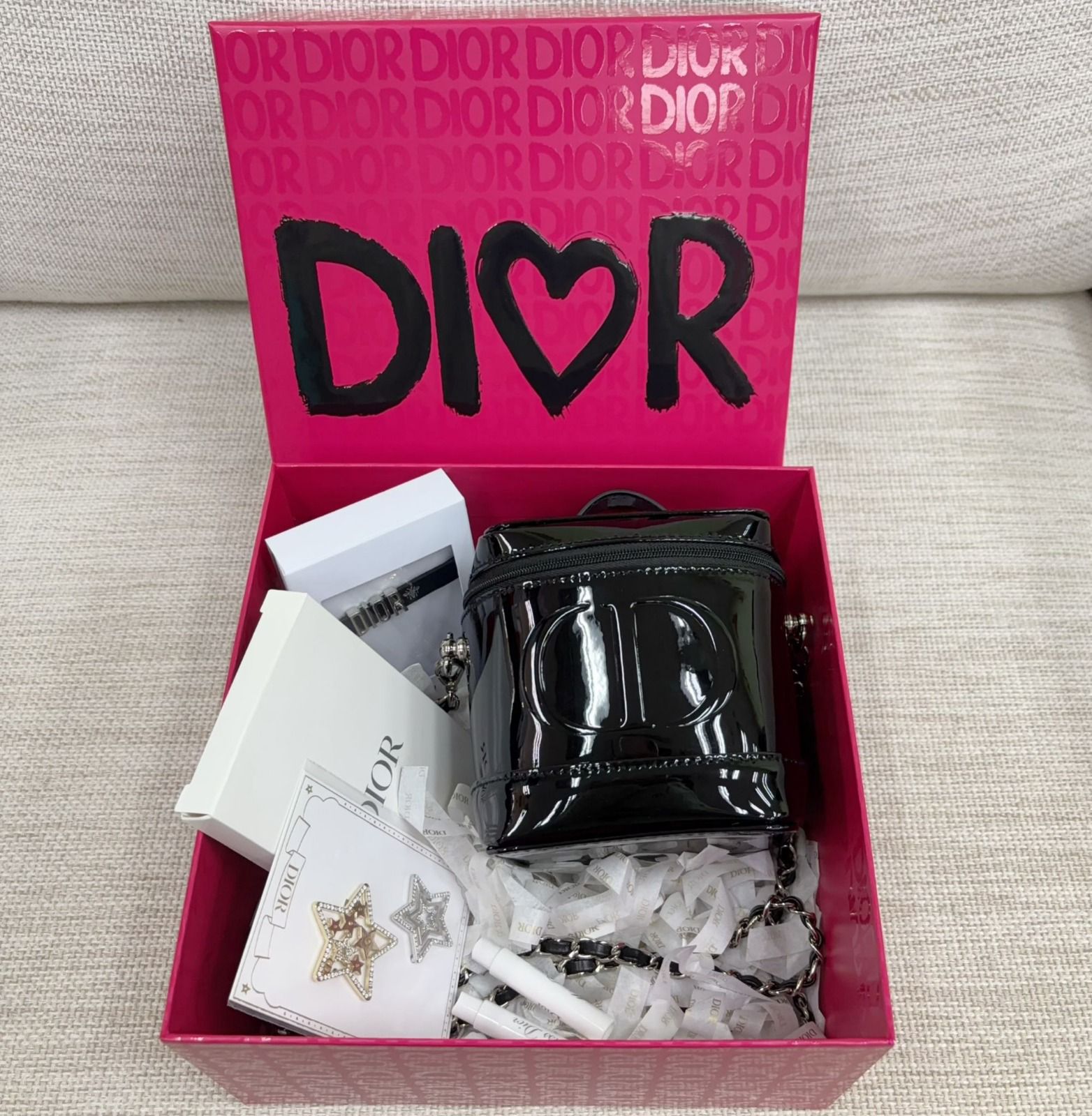 Dior Beauty最新款漆皮化妝袋套裝 B Set  ‼️ 少量 ‼️