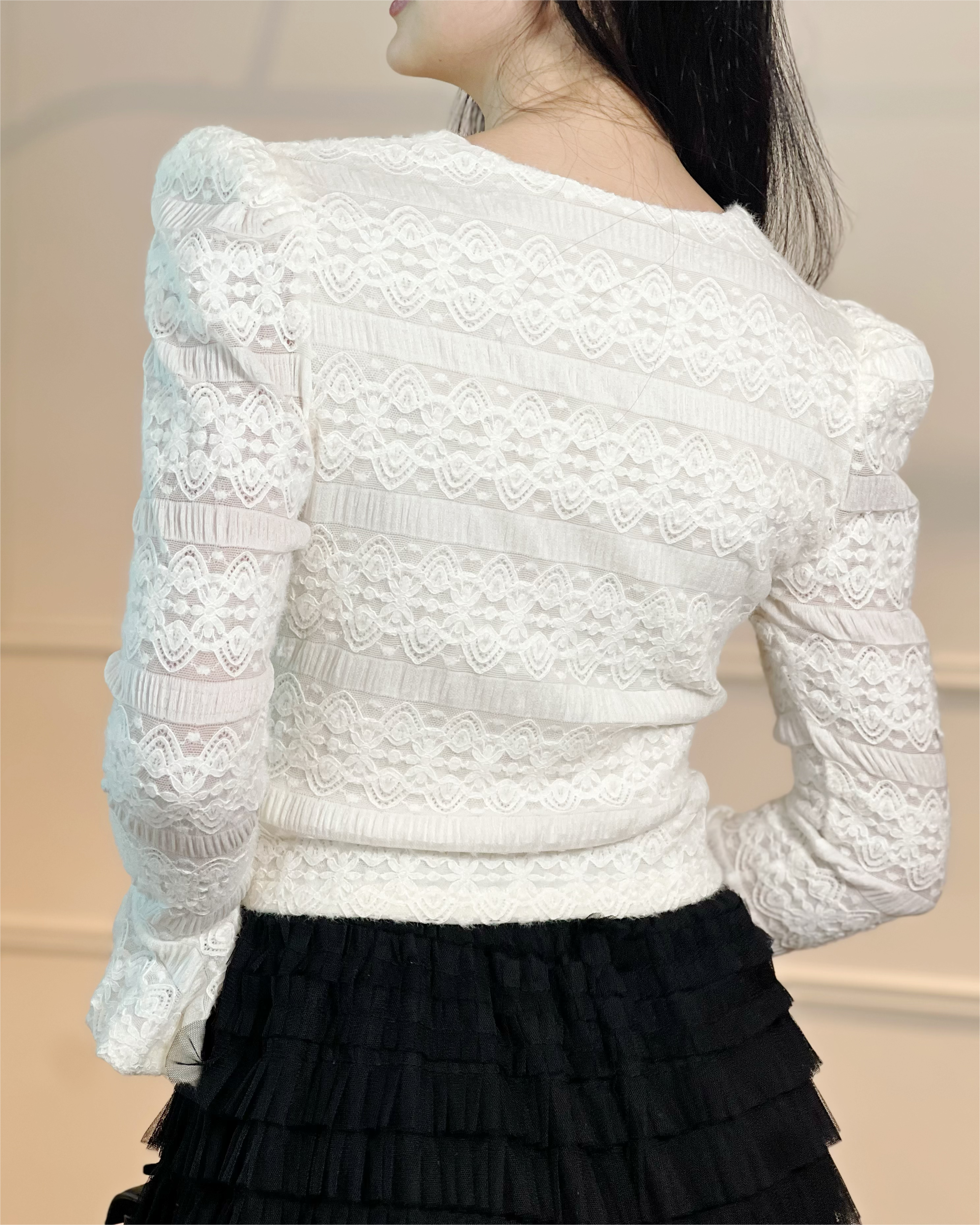 5076 Camille Vintage Lace Top