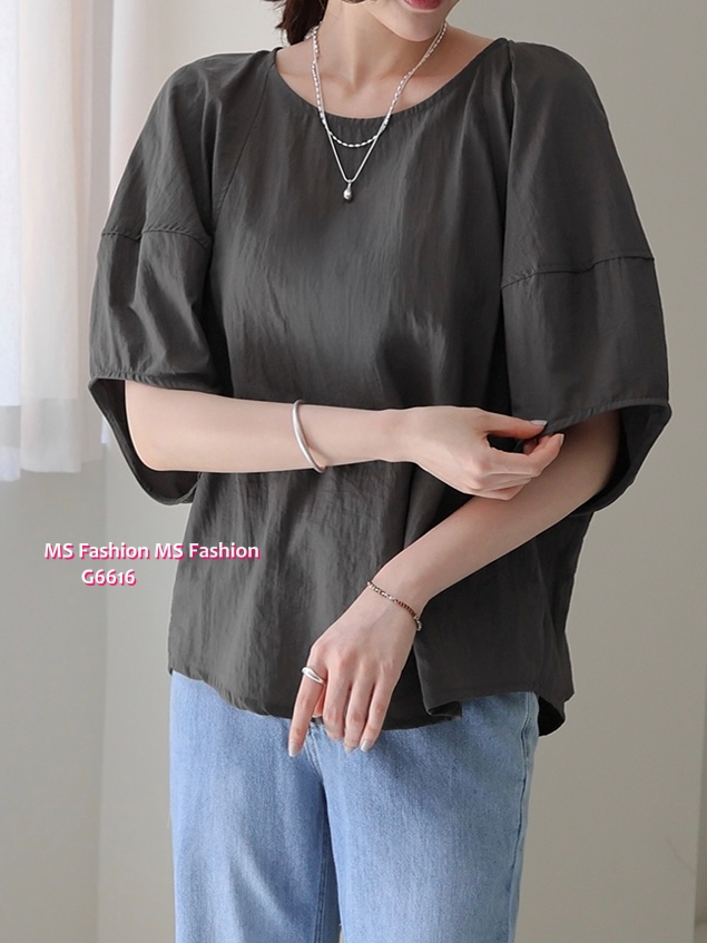 G6616 淨色泡泡袖top