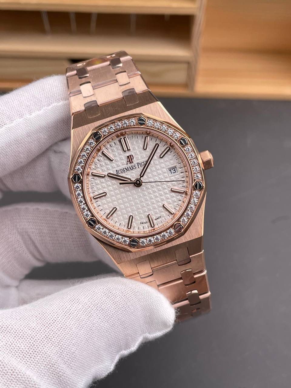 🚀皇家橡树 77351钻圈白盘女表/34mm/9015机💯