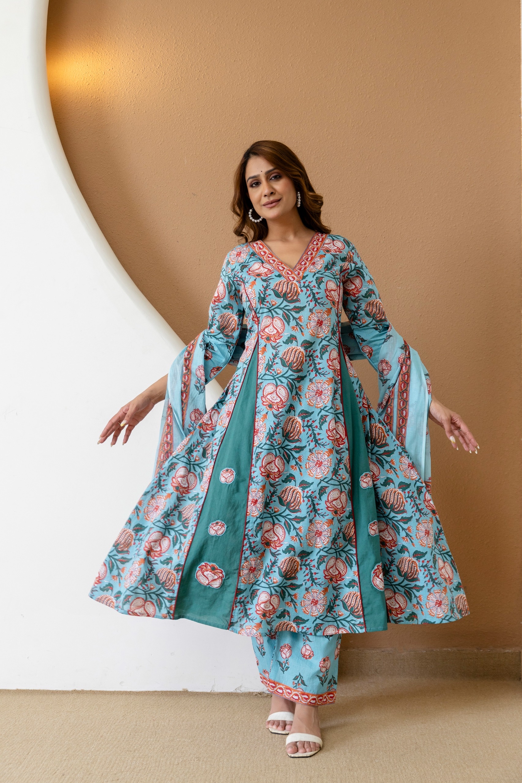 Turquoise Blue Floral Print Kurta Set