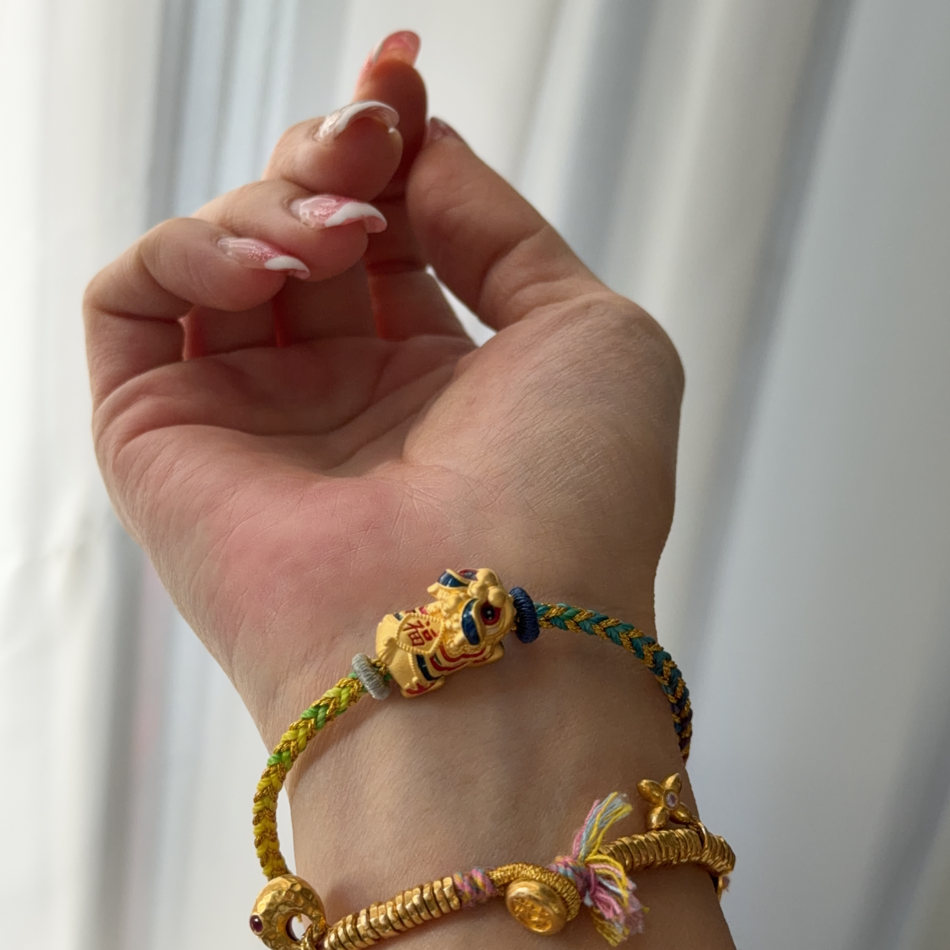  𝟵𝟵𝟵硬金醒獅襯手繩