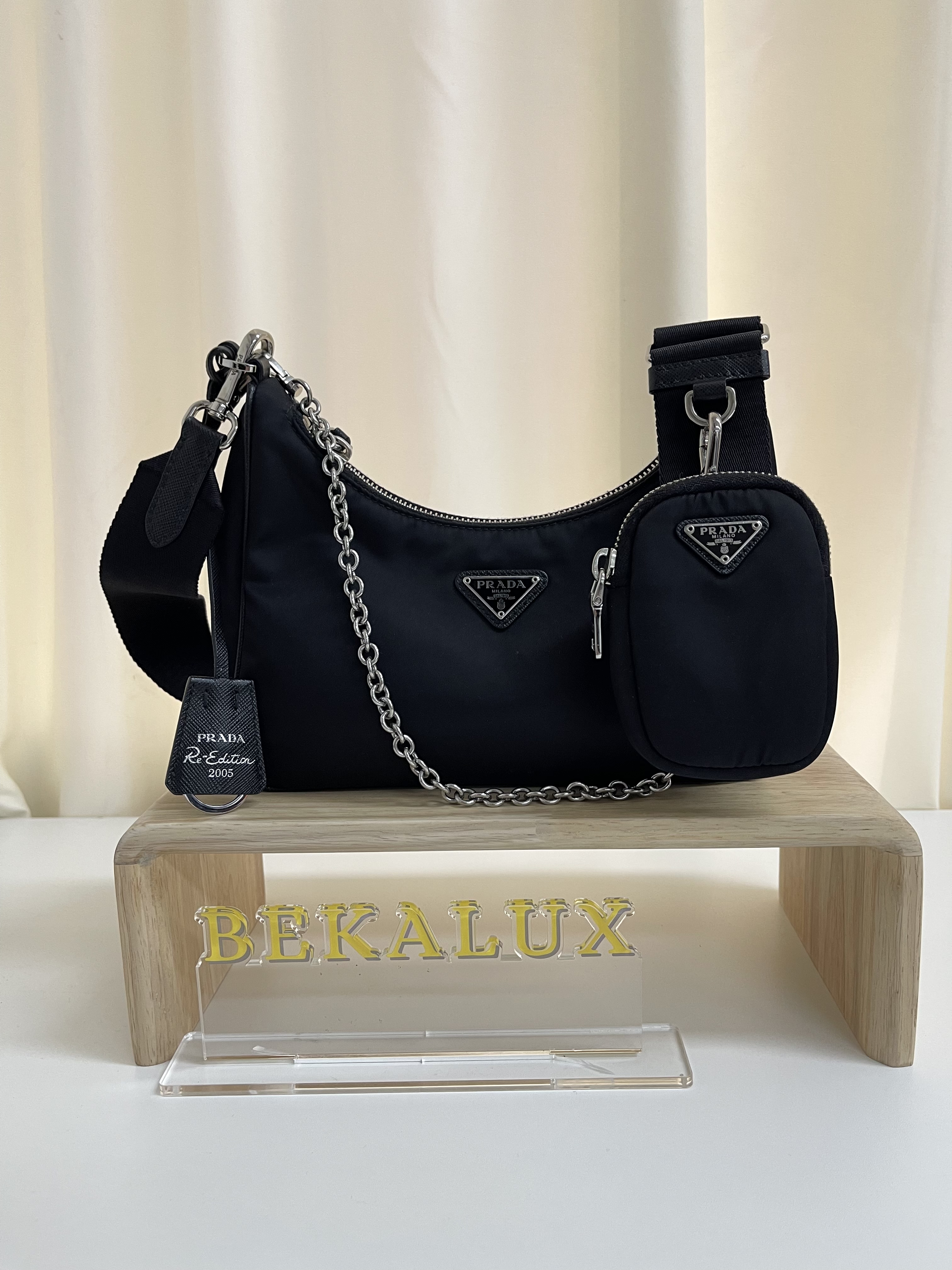 Pre-owned Prada Re-Edition 2005 Re-Nylon/ Product Code: 26012902