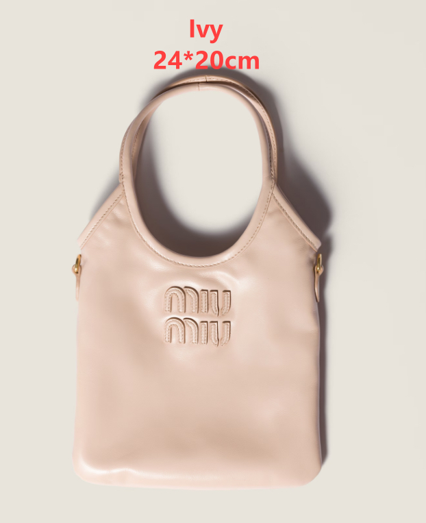 Brand New-Miu Miu Ivy 皮革手袋 粉紅色細號