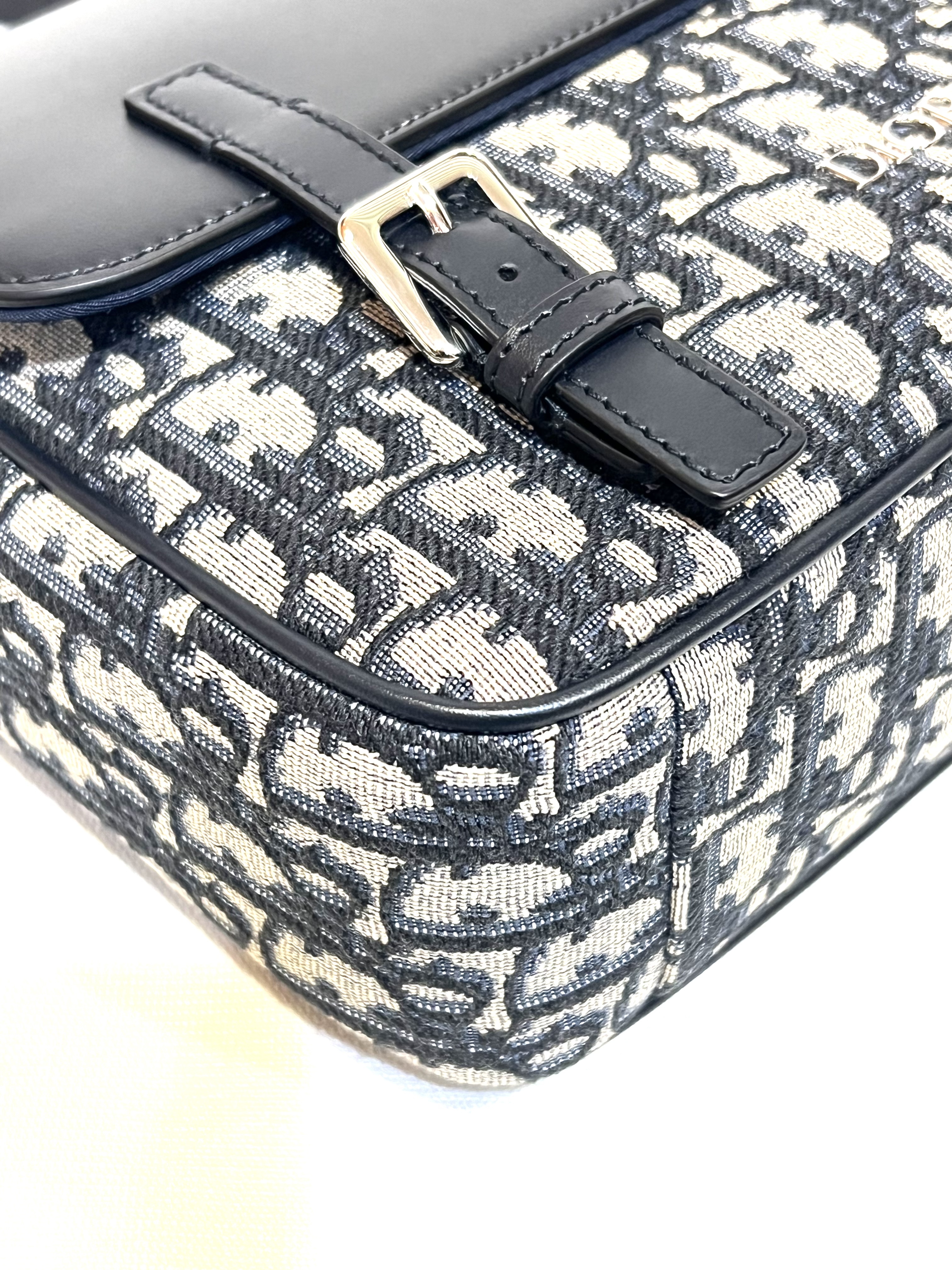 Pre-Owned Dior Oblique / Product Code: 26041117