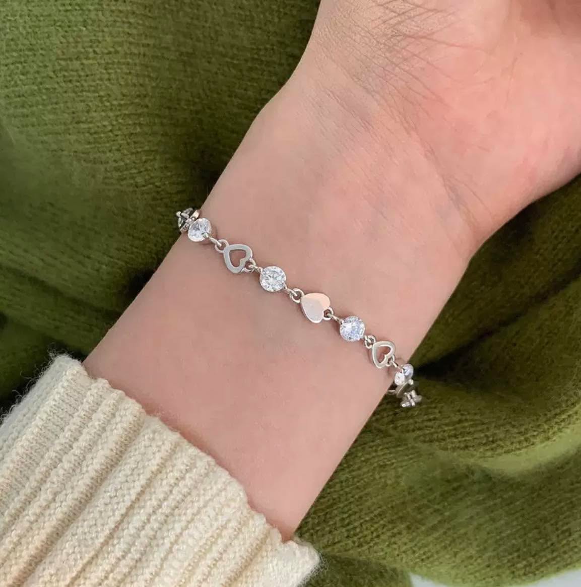 銀色心型水鑽手鍊