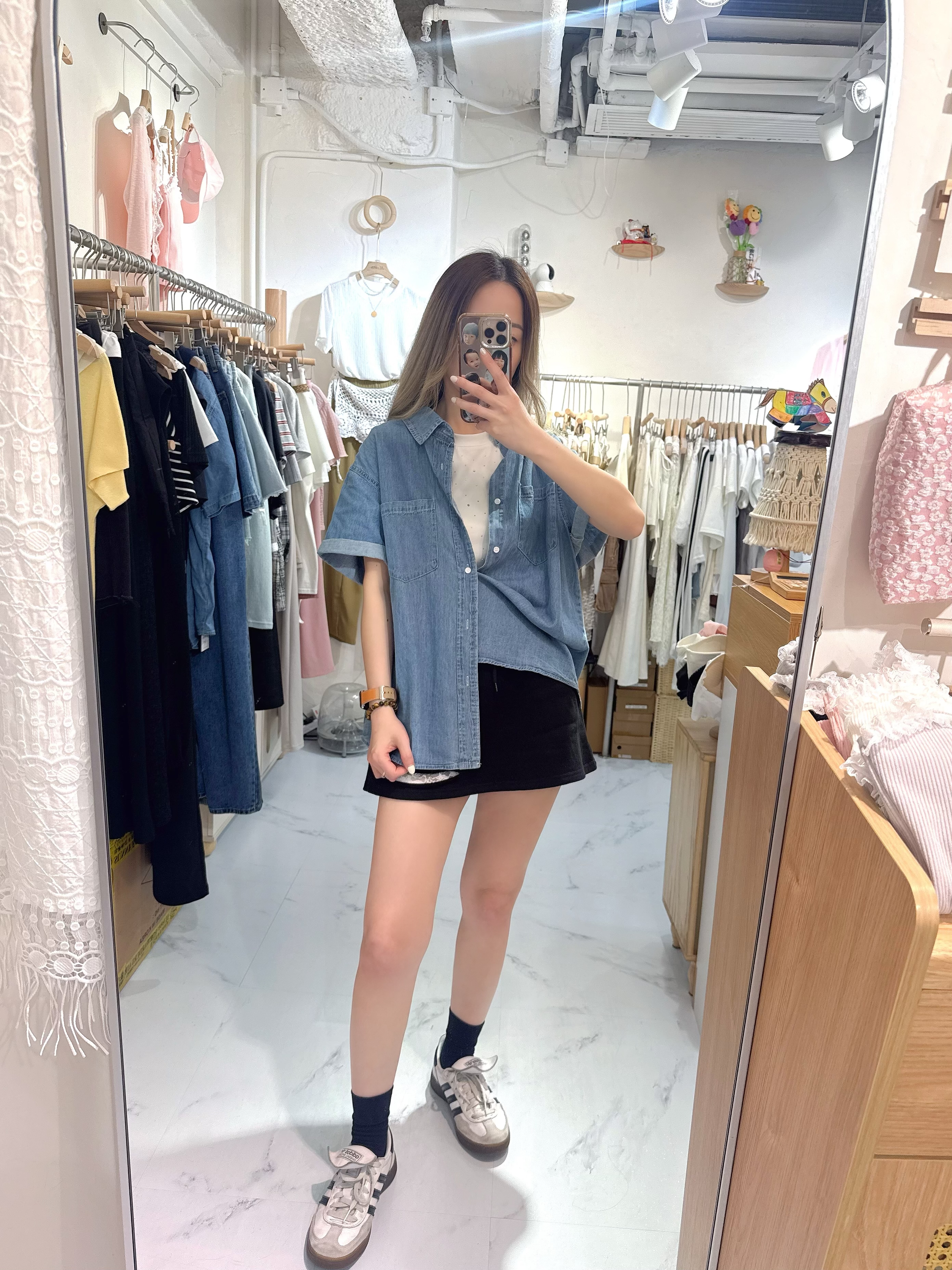 牛仔裇衫