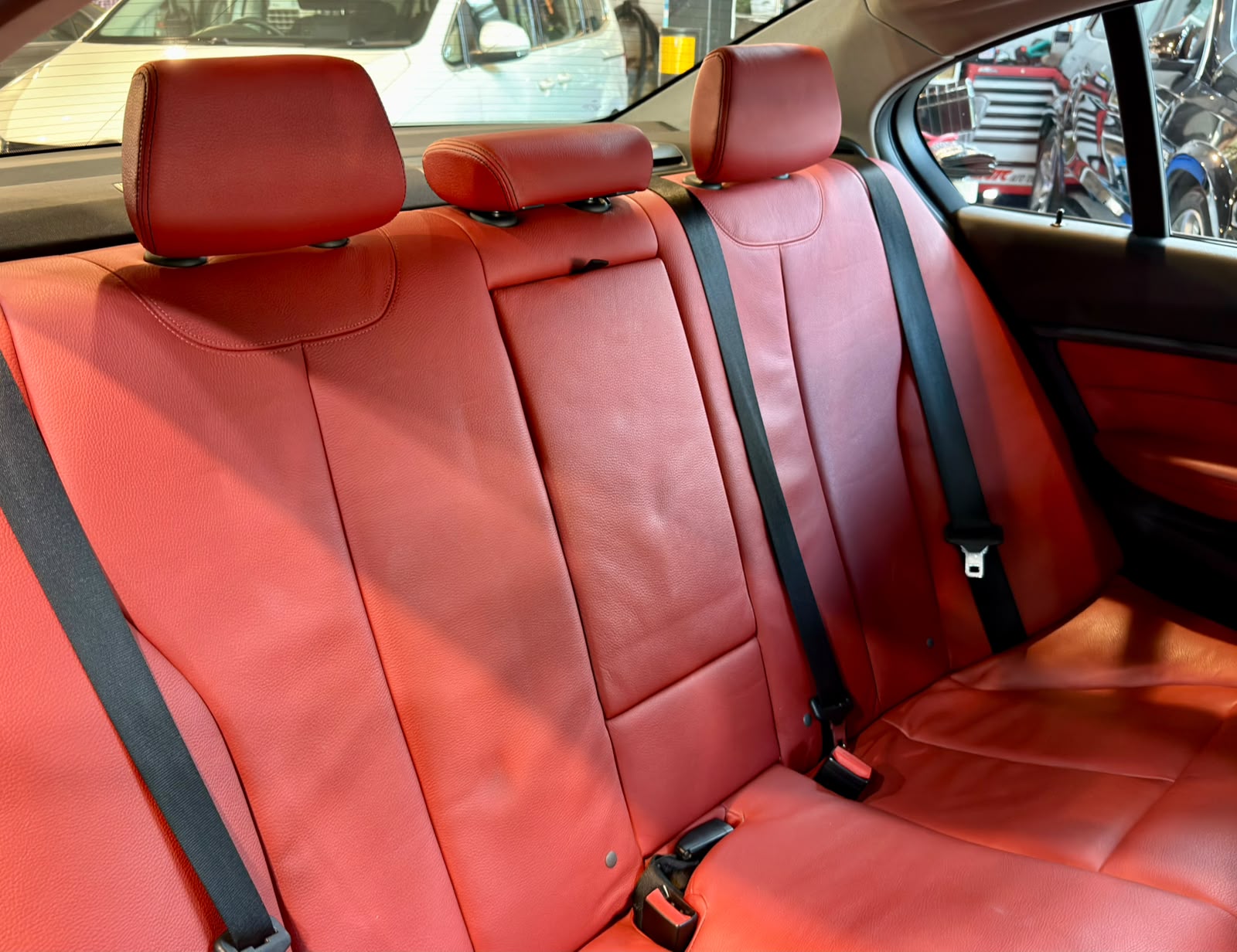 B.M.W. 328i Saloon Sport (F30) 2012