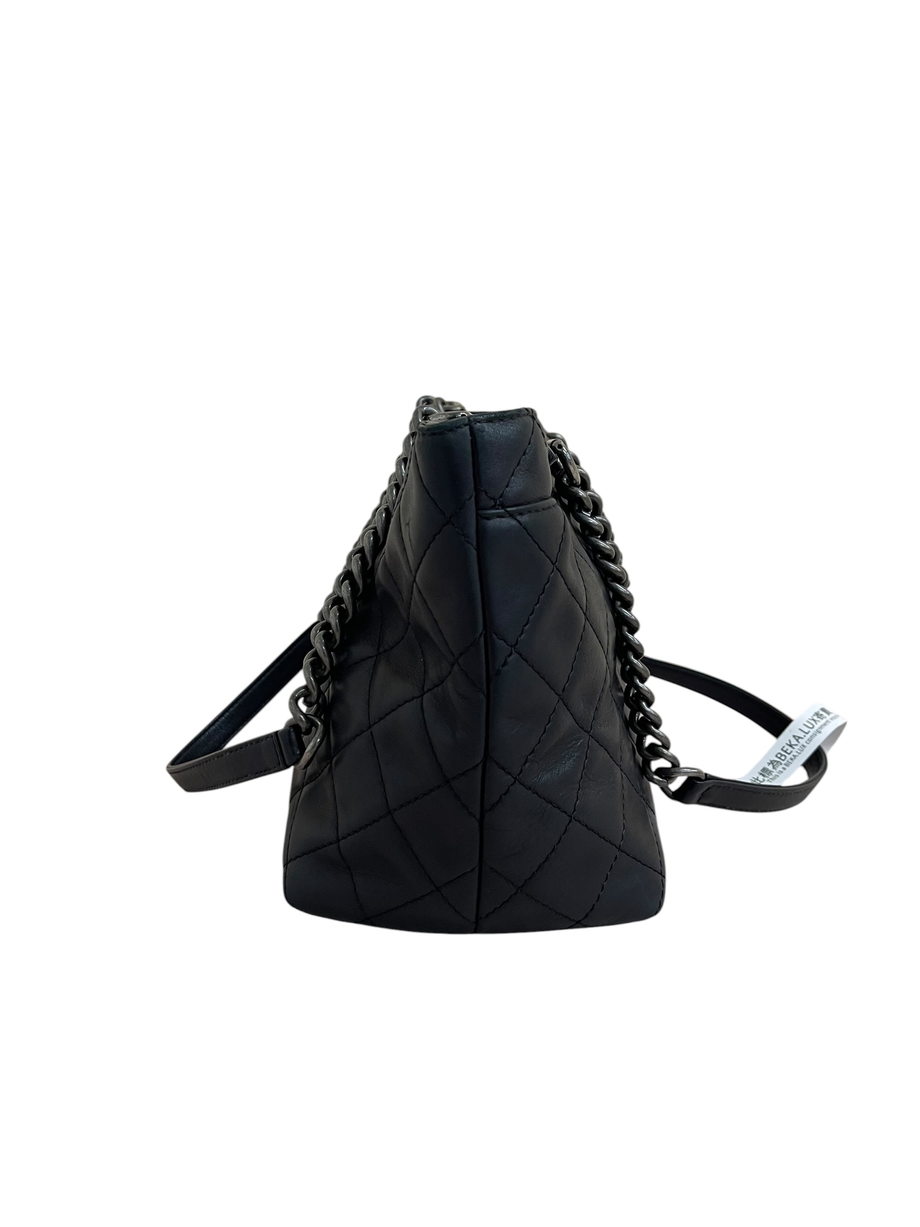 Pre-owned Chanel Shopping in Chains / Product Code: 062908