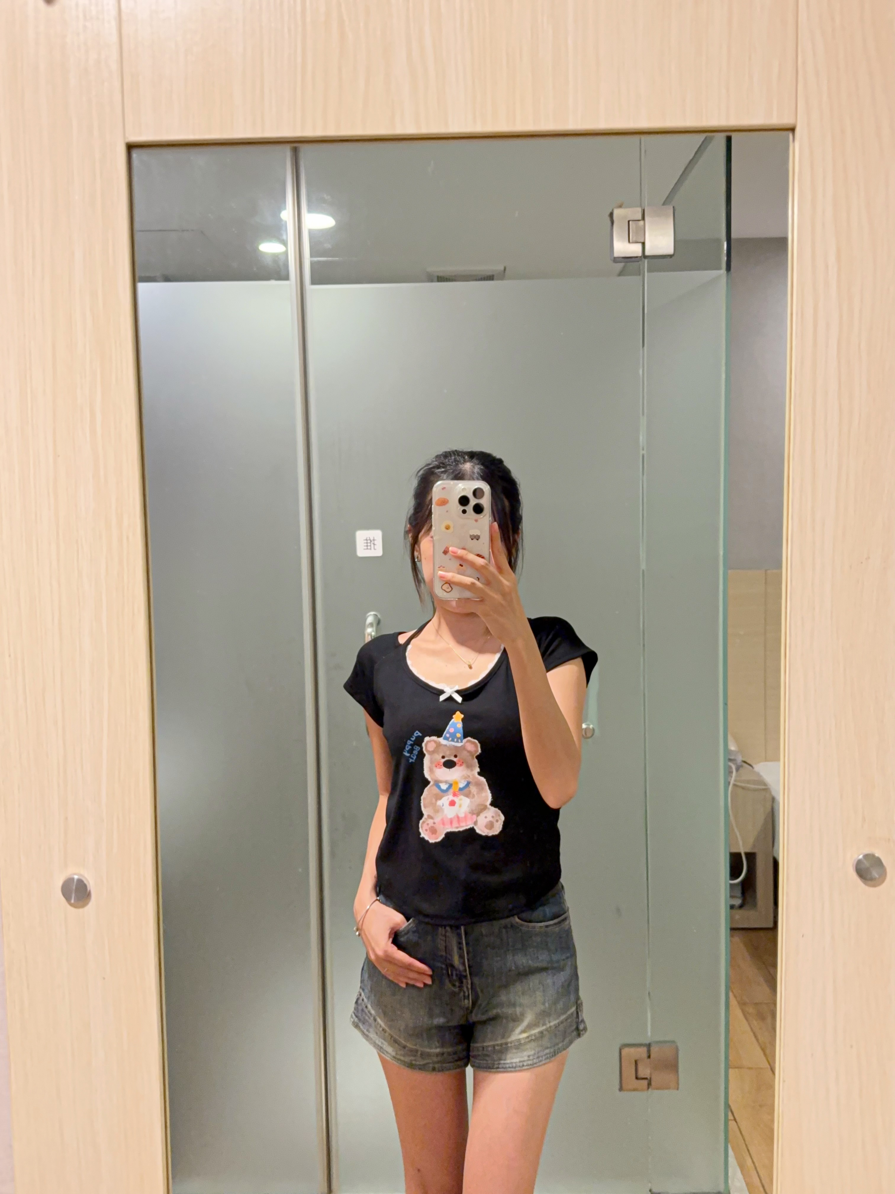 可爱生日小熊挂脖假两件上衣 R2982