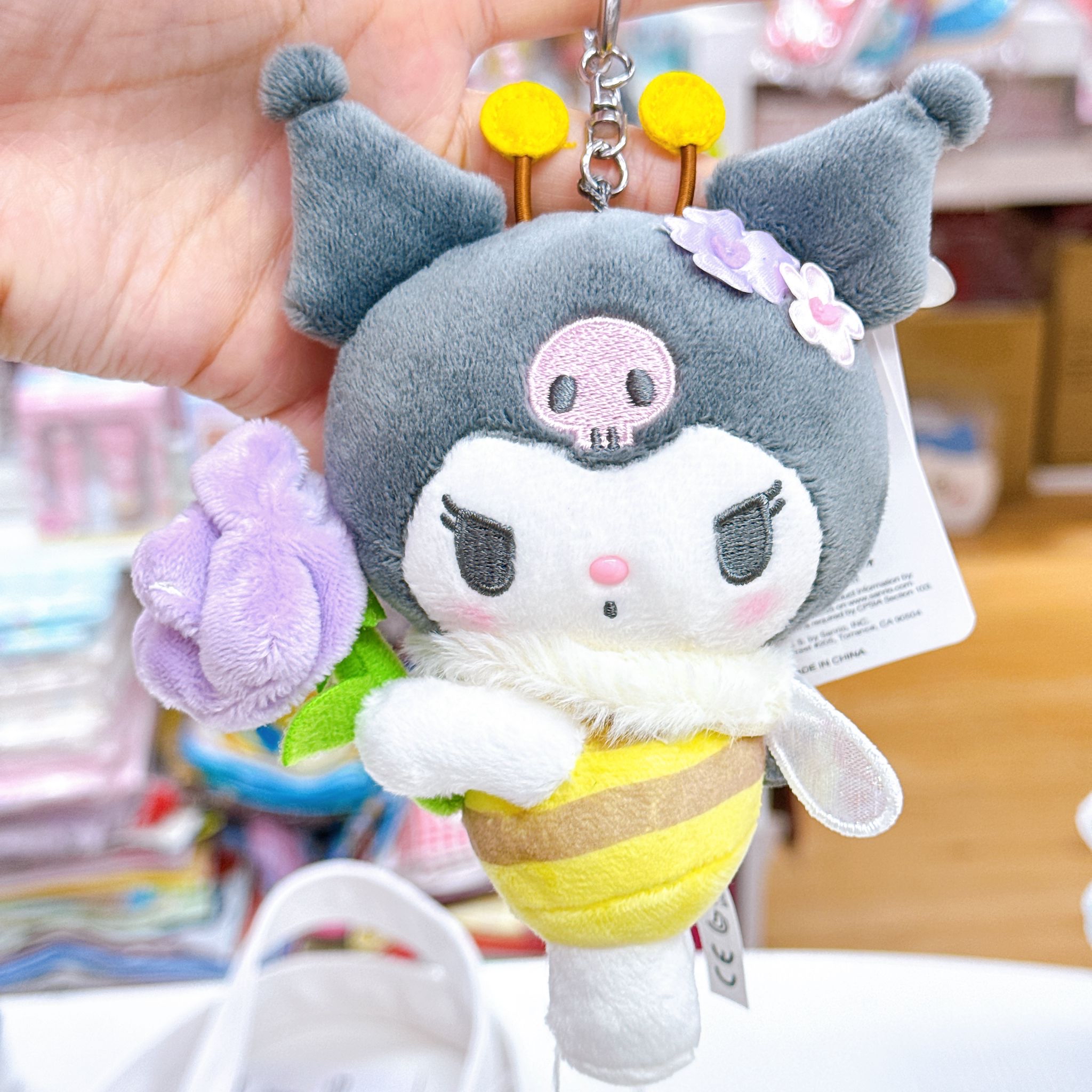 日本直送Sanrio 蜜蜂系列公仔掛飾