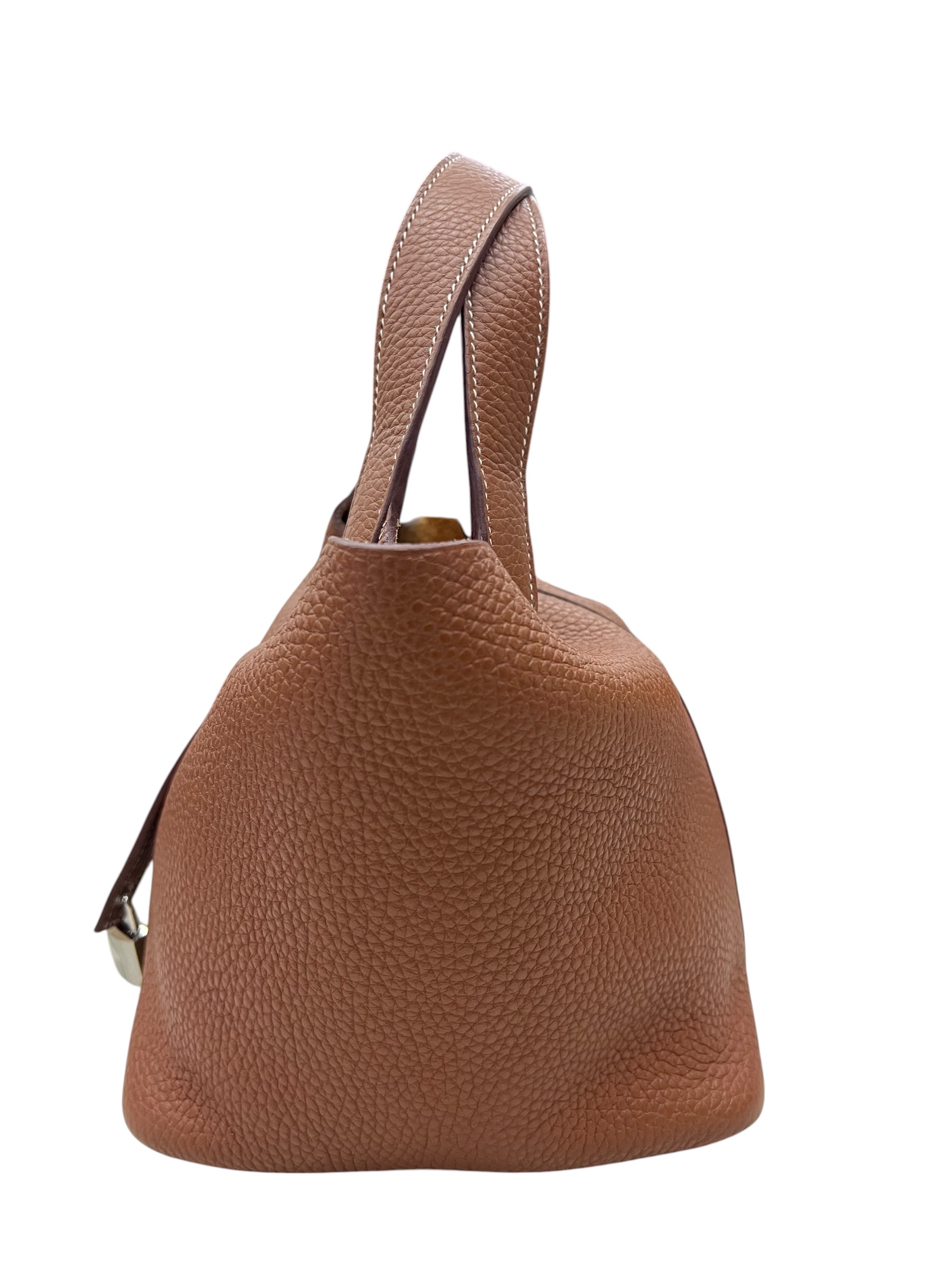 Pre-Owned HERMÉS P18 Stamp Y / Product Code: 070725