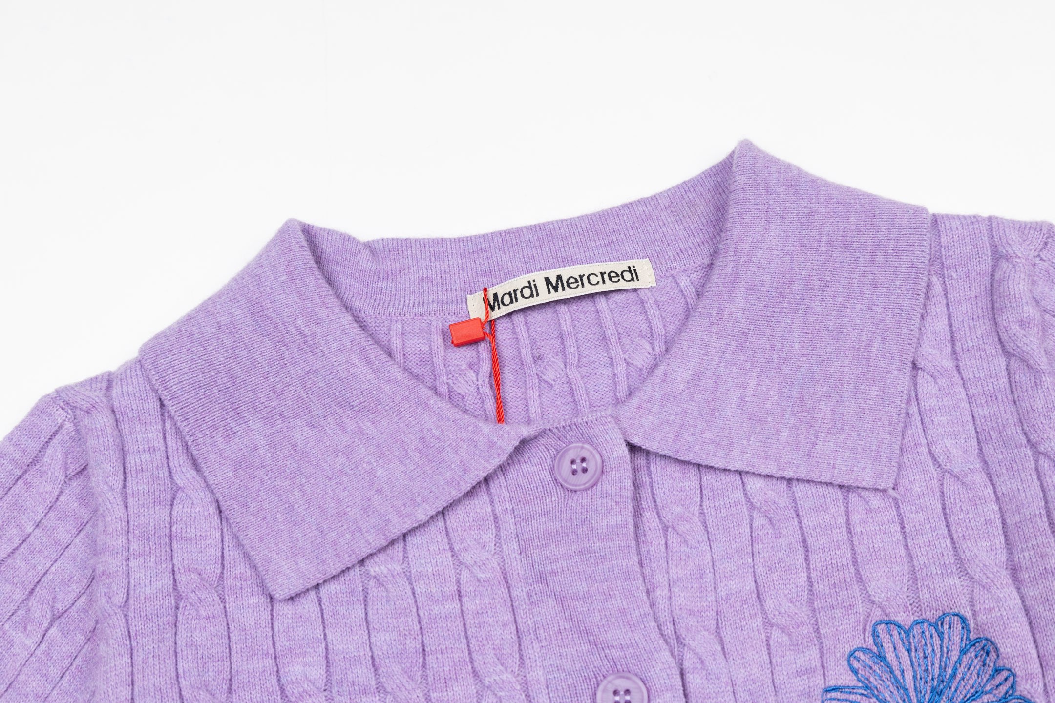 Mardi Mercredi Flower Embroidery Cable Short Sleeve Knit