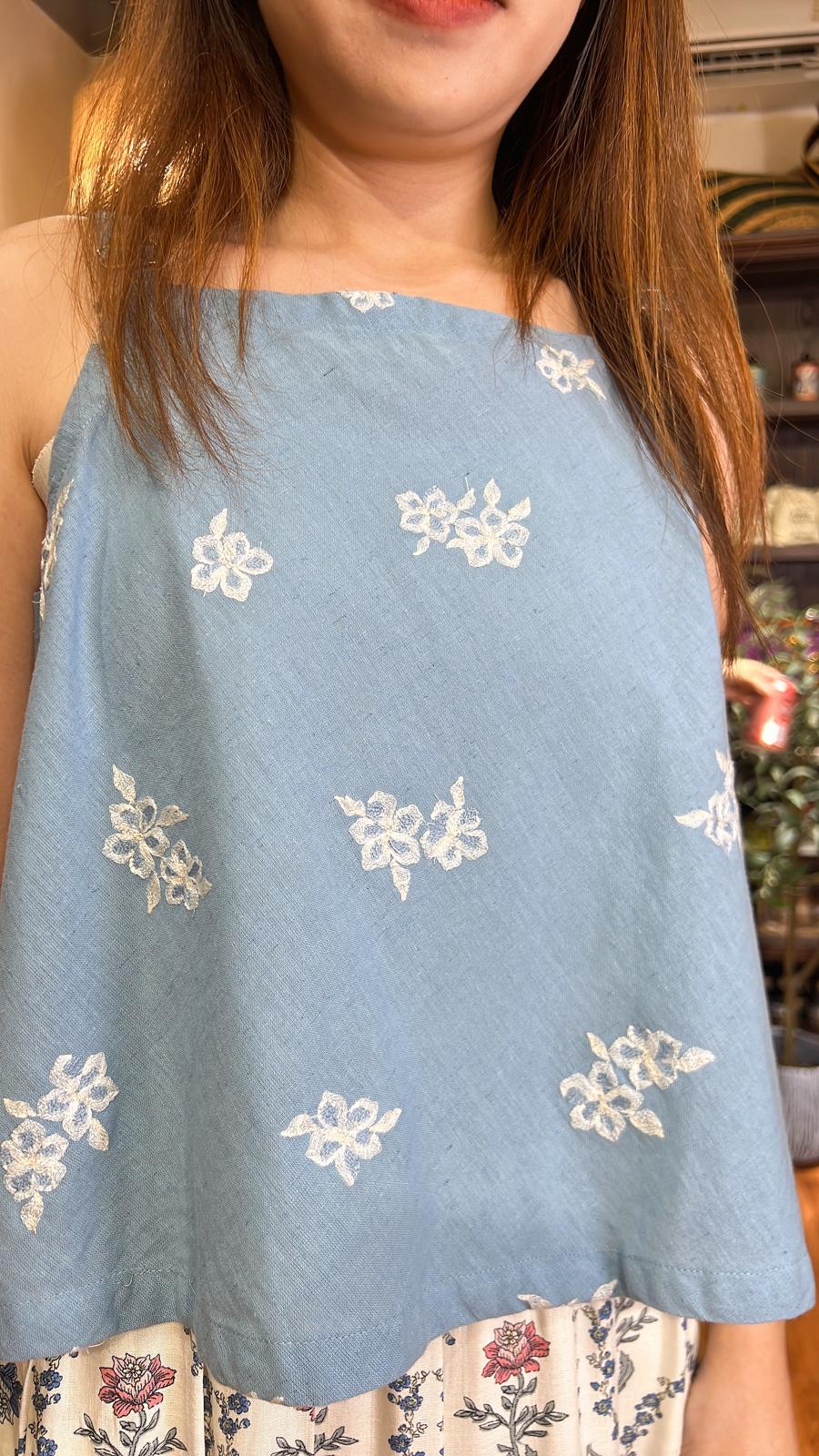 3133 Blue Hydrangeas SL Top