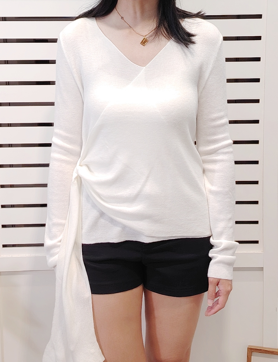 S208 Long Sleeve Overleap Knitted Wear
