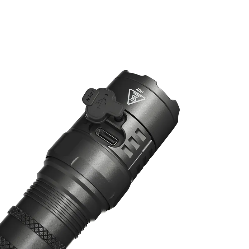Nitecore P23i