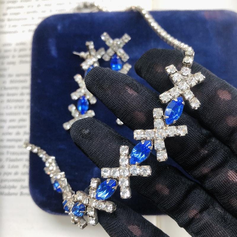 C.a. 1950s Cross Motif Sapphire Blue and Clear Rhinestone Cocktail Jewelry Set - Pierce Earrings and Necklace (MT1407)