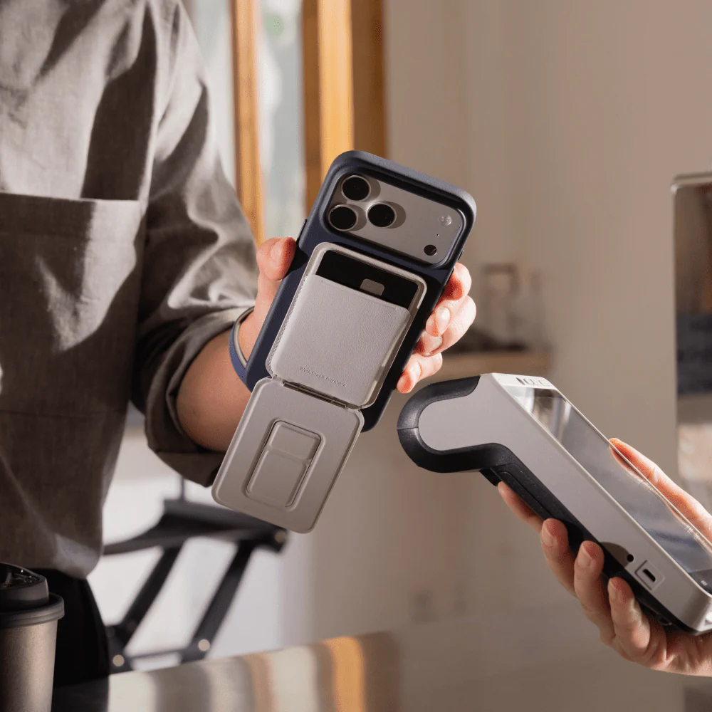 MOFT MS027WF Trackable Tripod Wallet (可追蹤磁吸手機三腳架卡包）