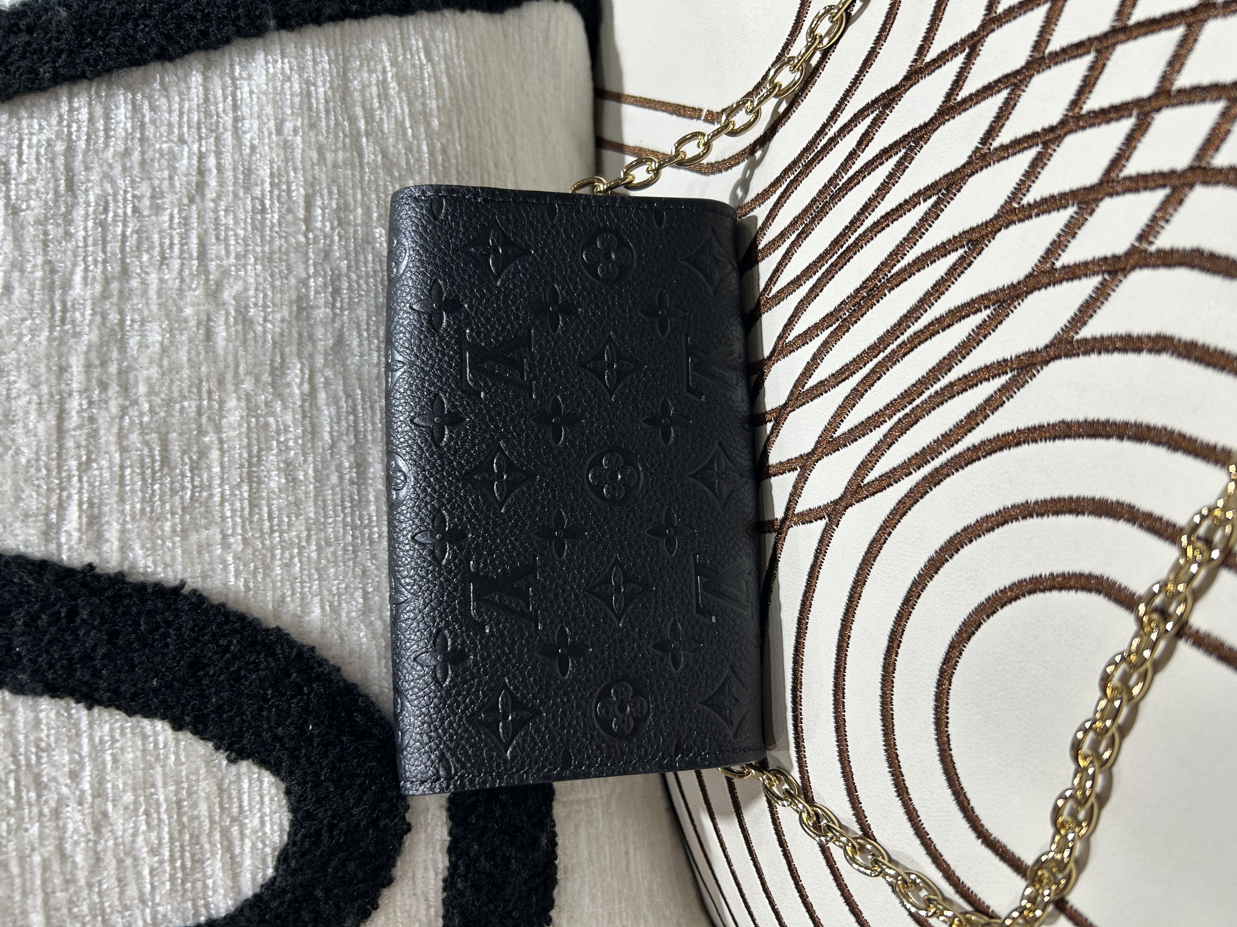 Lv Pouch Metis Belt Chain Wallet 黑色Black Calfskin Monogram Empreinte 鏈條銀包 M4717Z,100%Authentic, Unused未使用品✅Dust bag✅Box