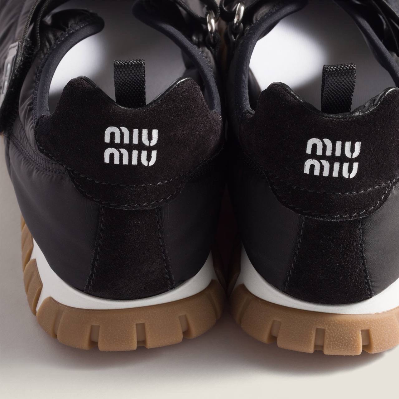 限時優惠✨訂貨🍒MIUMIU Tyre魔術貼ballerinas  Size 36/36.5/37/37.5/38.5/39