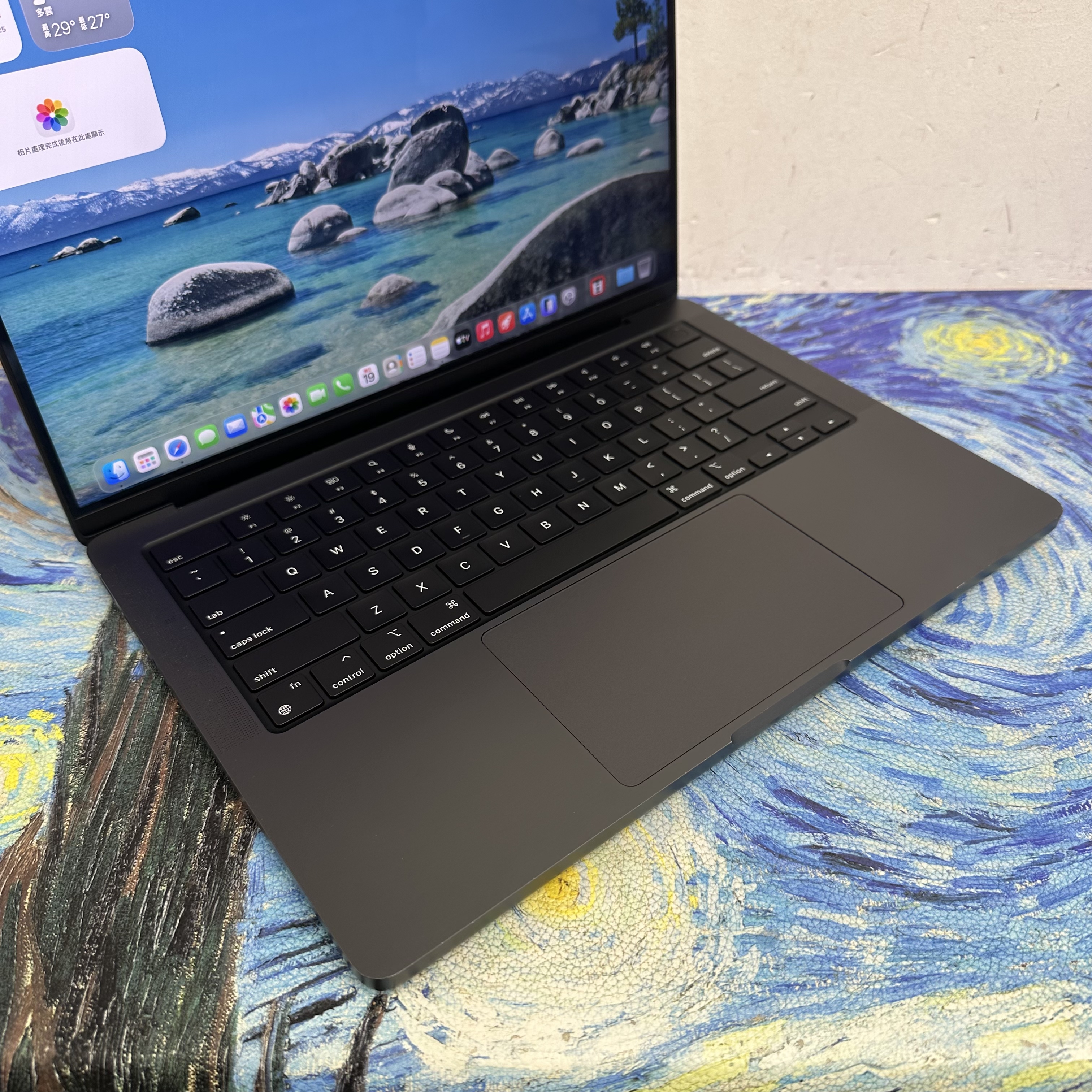 #6035 APPLE  MacBook Pro 2024/ M4 Max CPU /36GB Ram/1TB SSD/32核心GPU/14核心 CPU/Liquid Retina XDR Mon/14/黑色 / 畫圖/剪片/ Gaming Laptop/ 頂級/ 專業 / 粗用一流