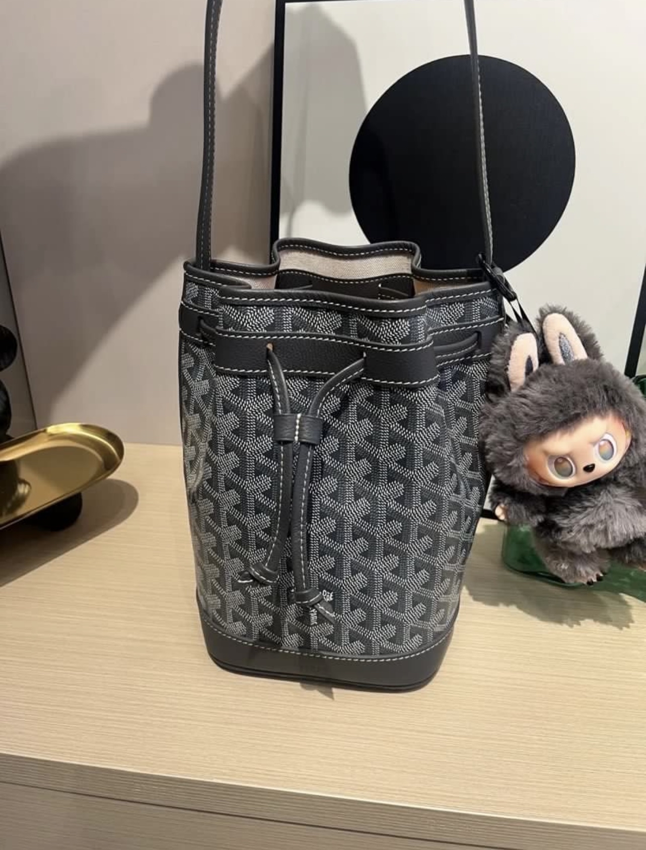 Goyard Petit Flot Bucket Bag Grey 100%Authentic, 98%New ✅收據✅Dust bag