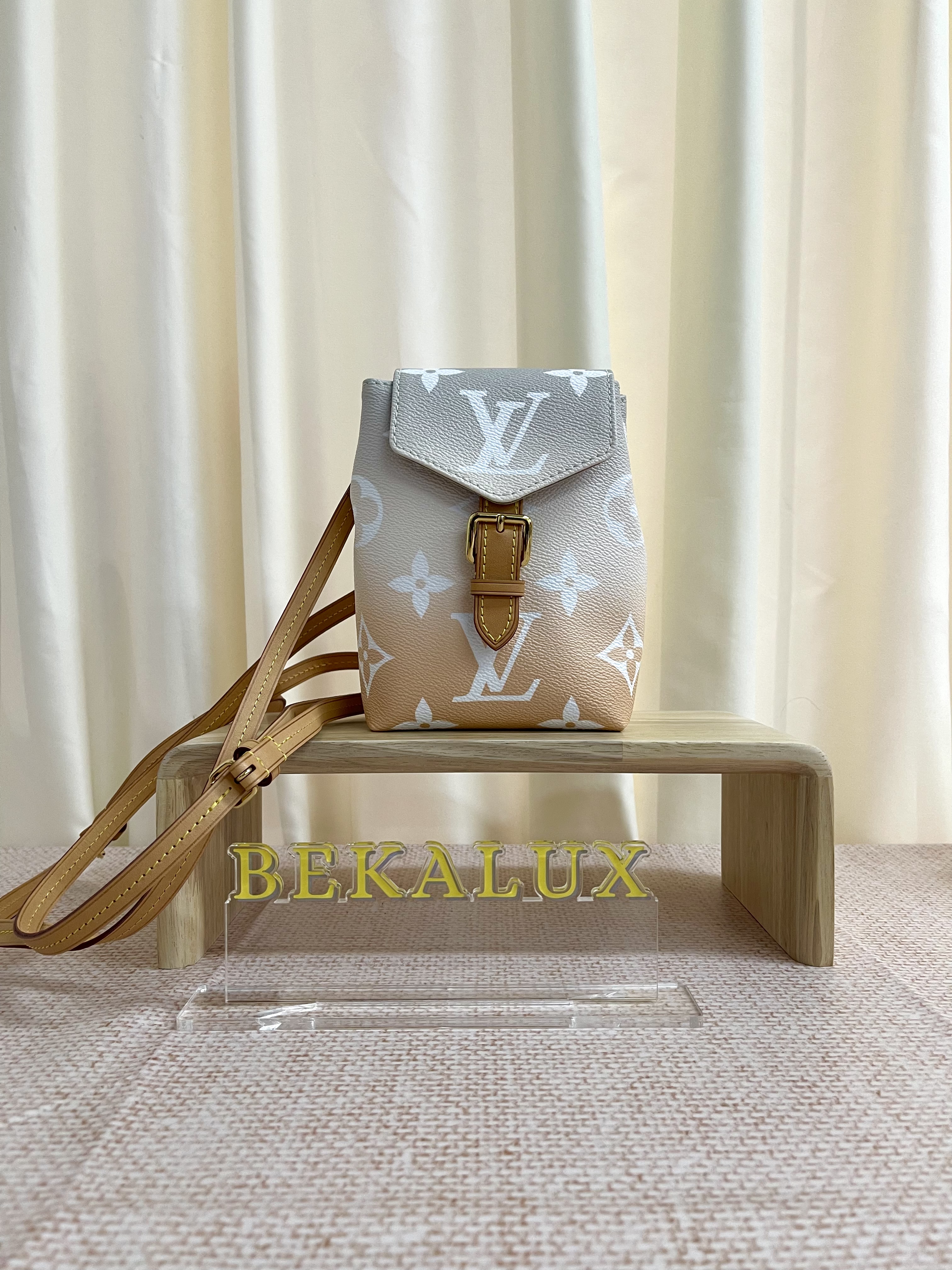 Pre-Owned Louis Vuitton Tiny Backpack / Product Code: 26021201