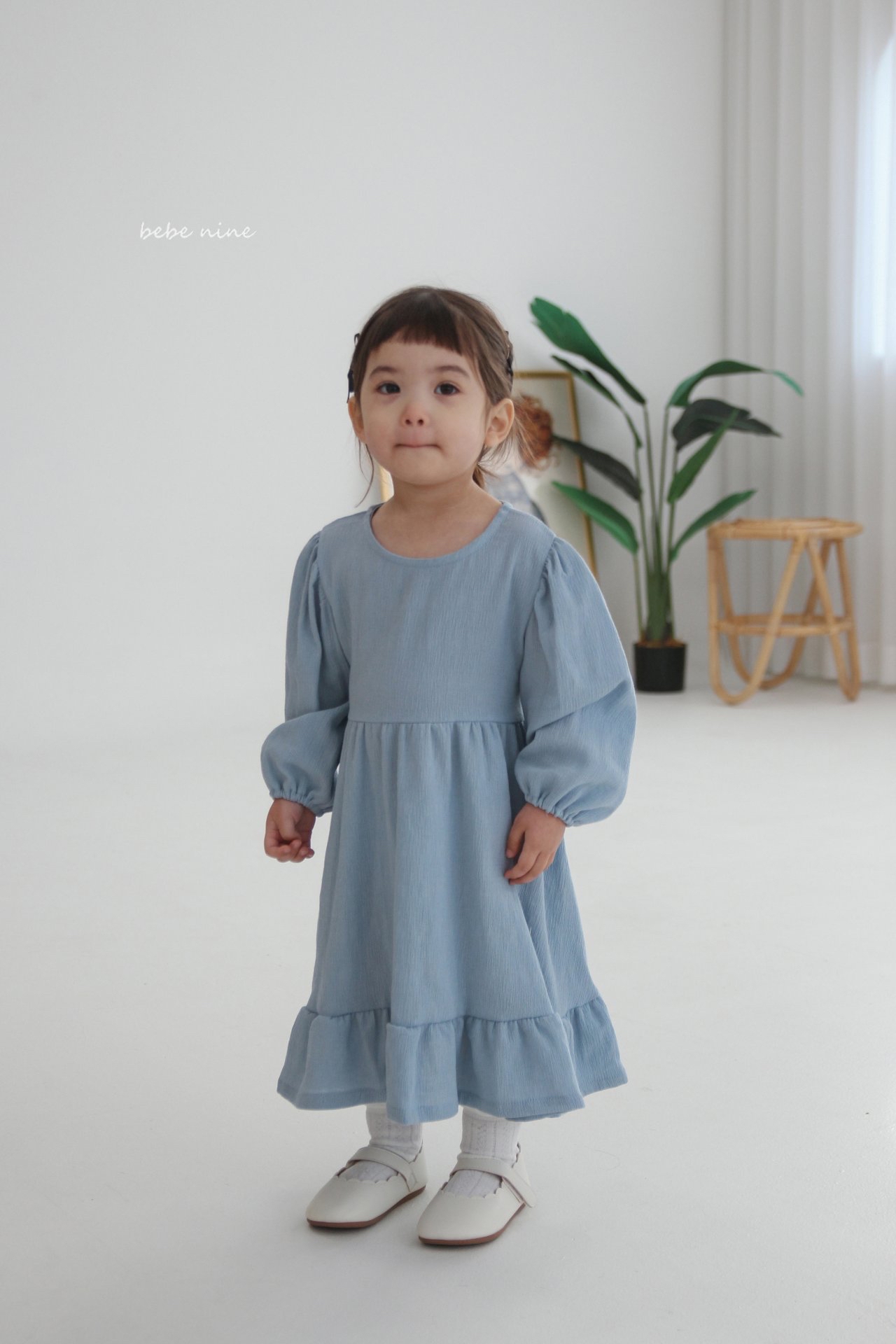 🌸預訂 韓國直送🌸🇰🇷Bebenine兩色後背蝴蝶結綁帶寬鬆長袖連身裙