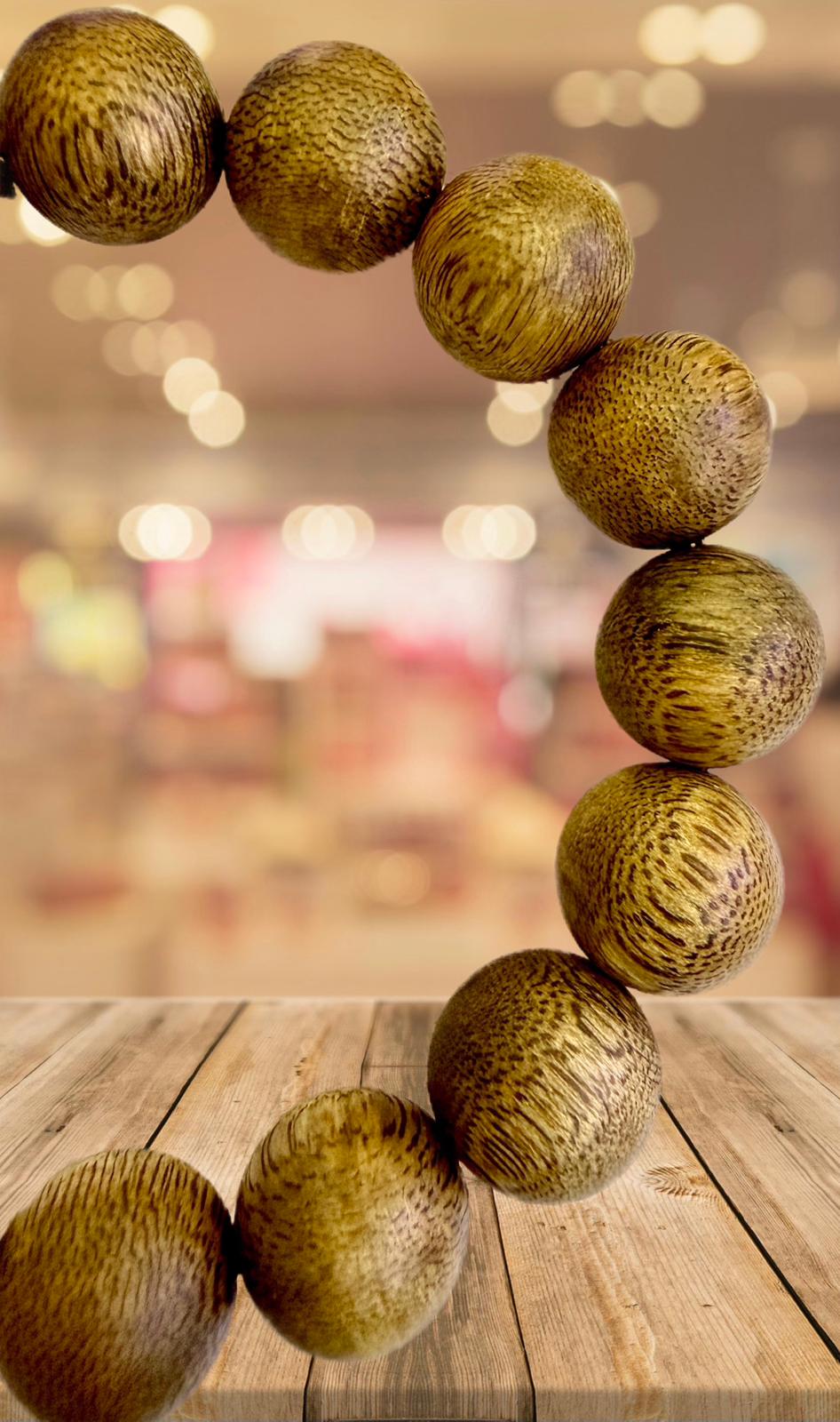 沉香木手串 -15mm單圈約12克