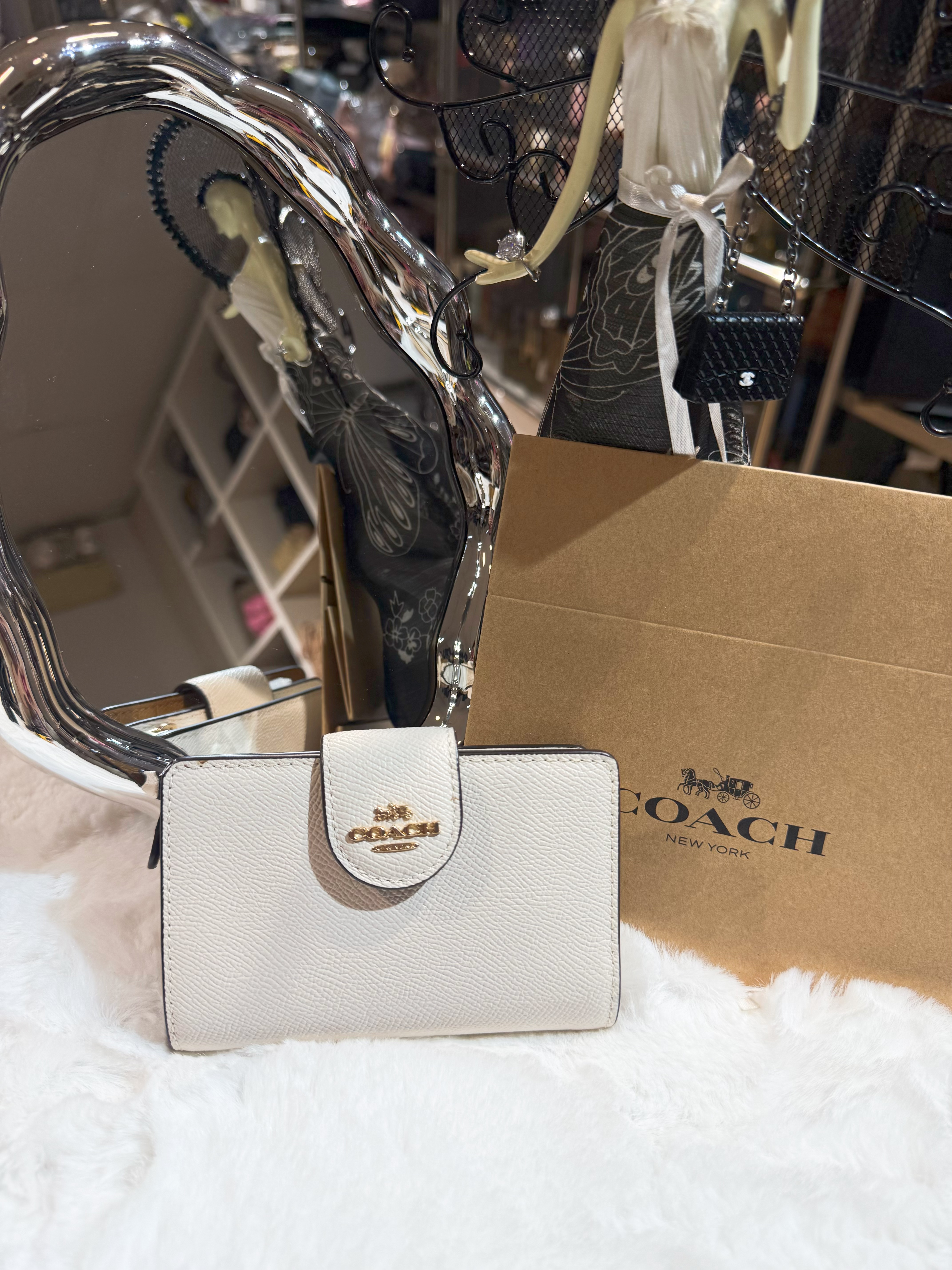 Coach medium wallet sf/white/g