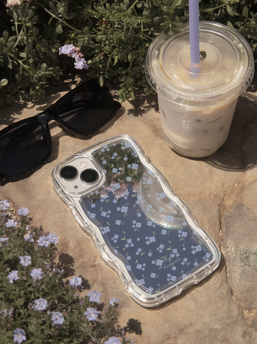 【FlowerBox VOL.43】波浪邊框鏡面 iPhone Case