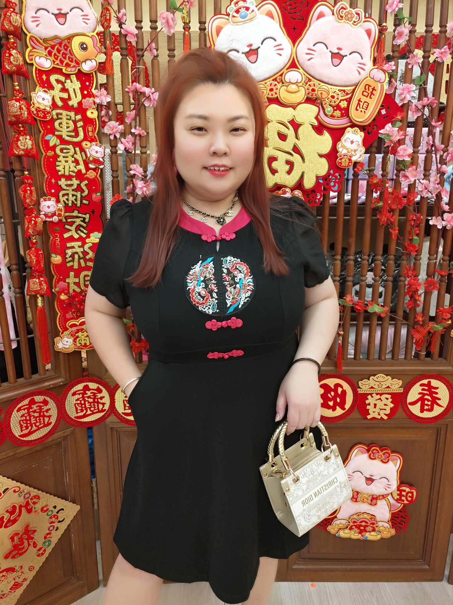 TW#5816 刺绣大图腾盘扣设计A字裙